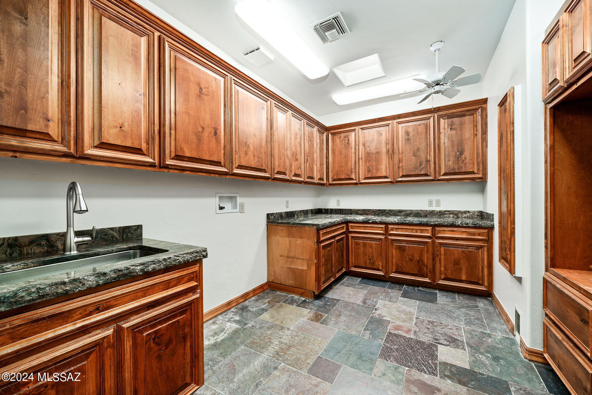 La Puerta On Hacienda Del Sol (1-10) - Residential