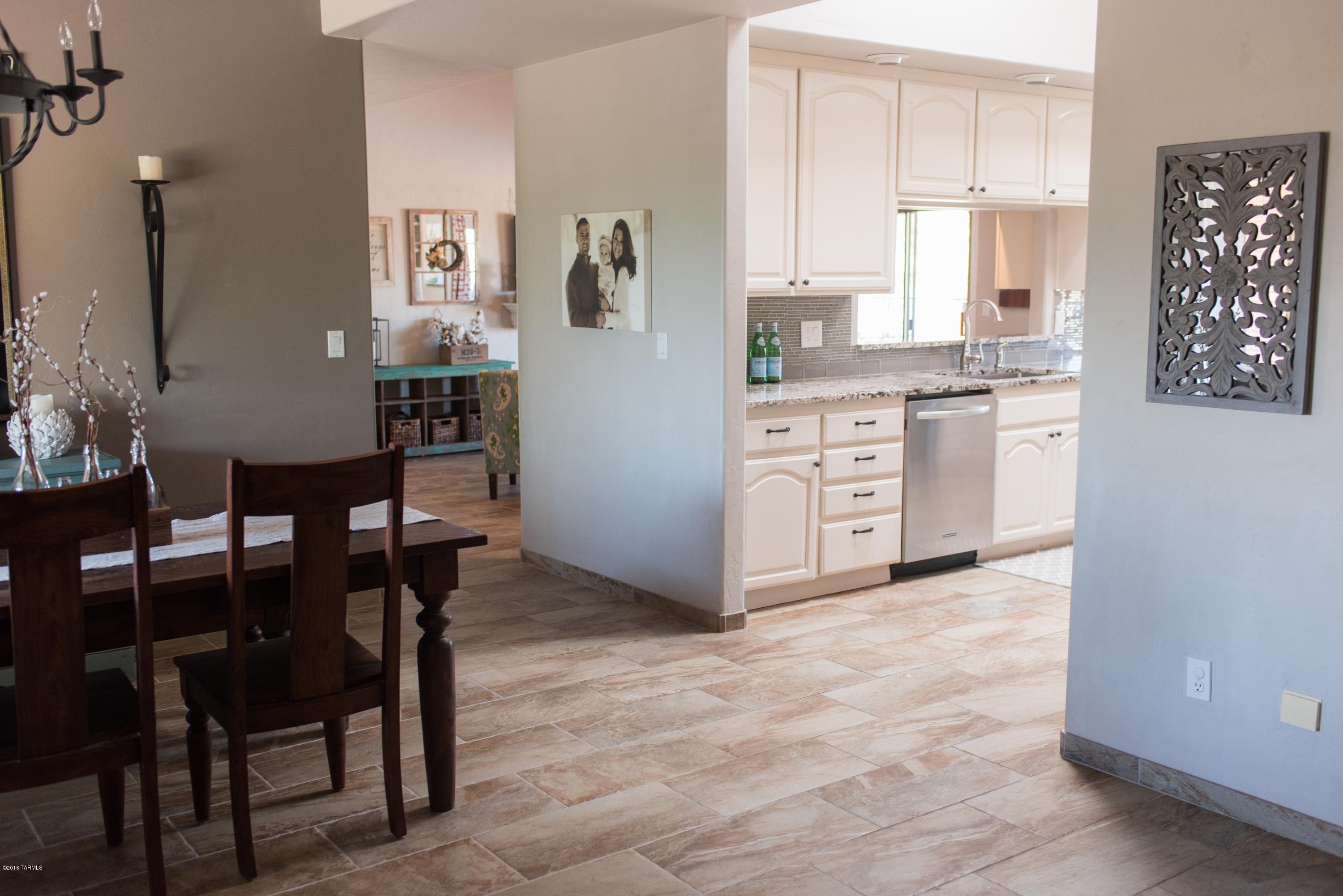 Santa Ana Terrace (1-50) - Residential