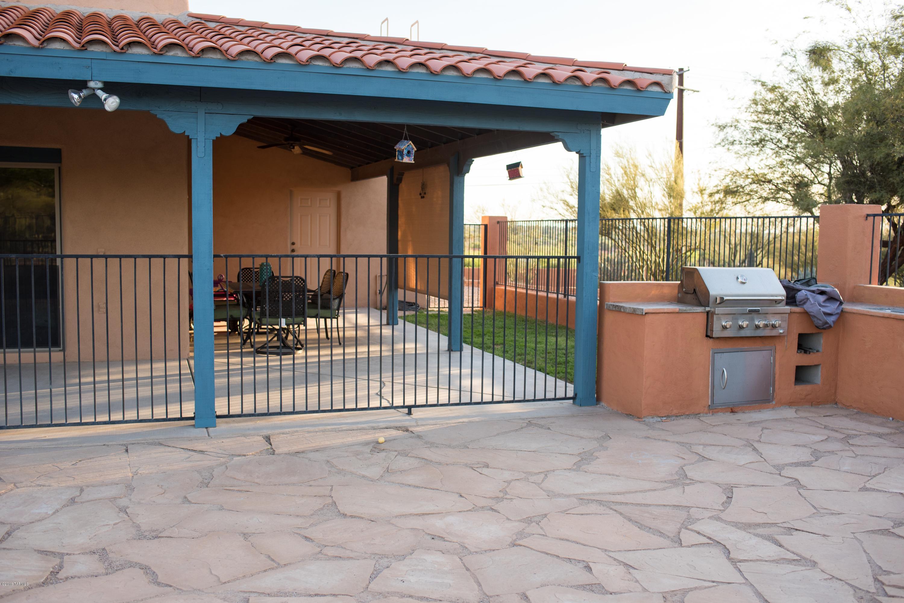 Santa Ana Terrace (1-50) - Residential