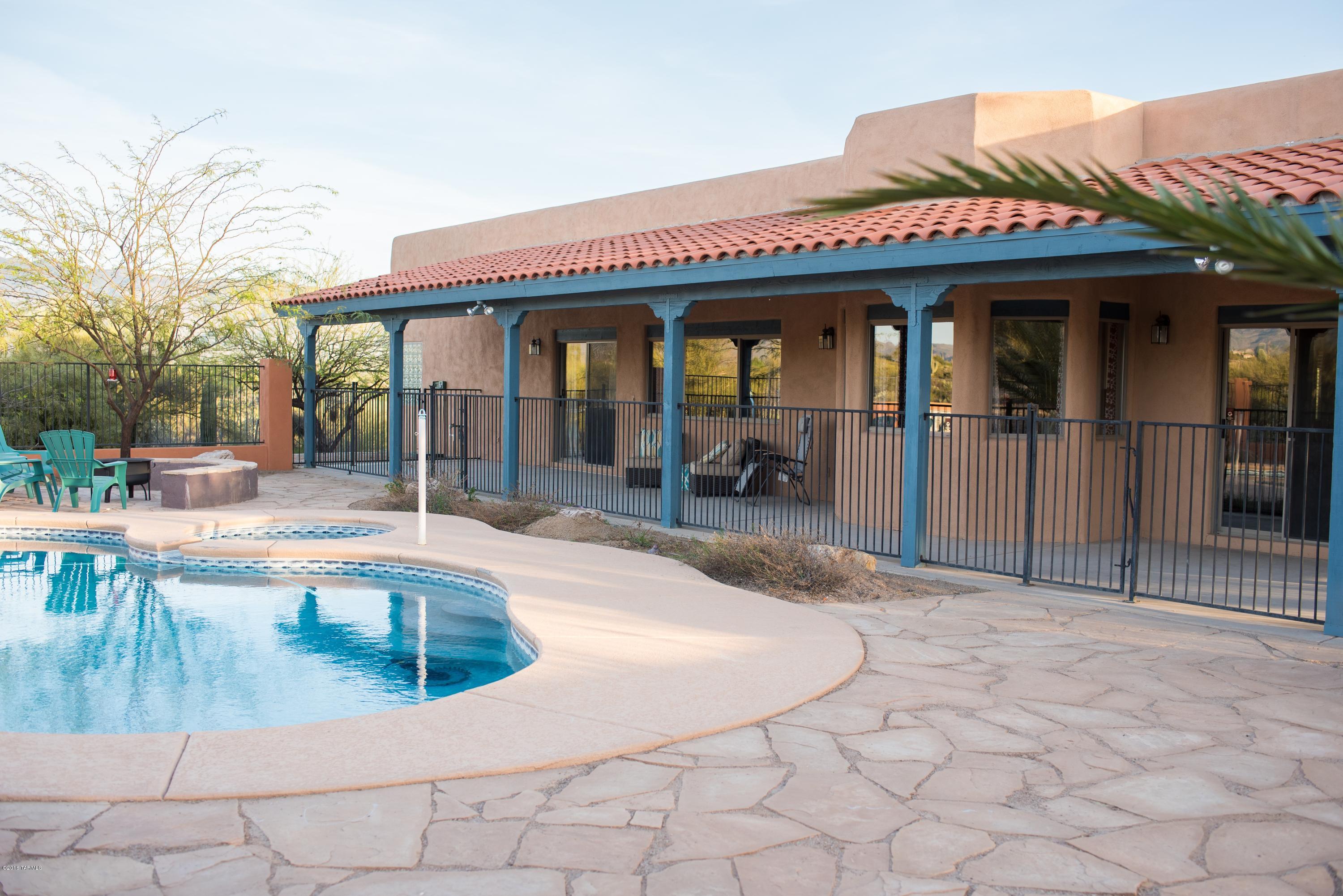 Santa Ana Terrace (1-50) - Residential