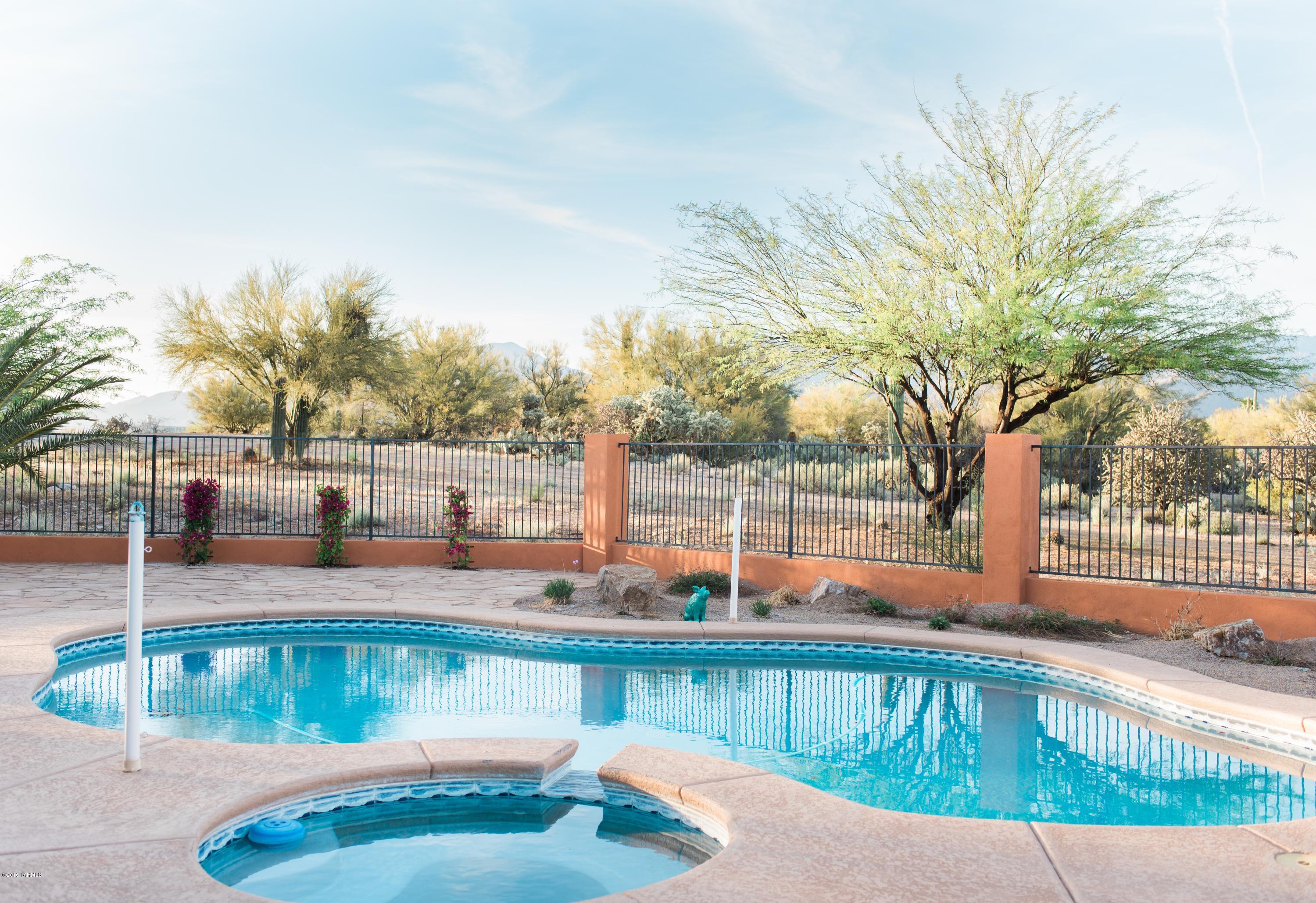 Santa Ana Terrace (1-50) - Residential