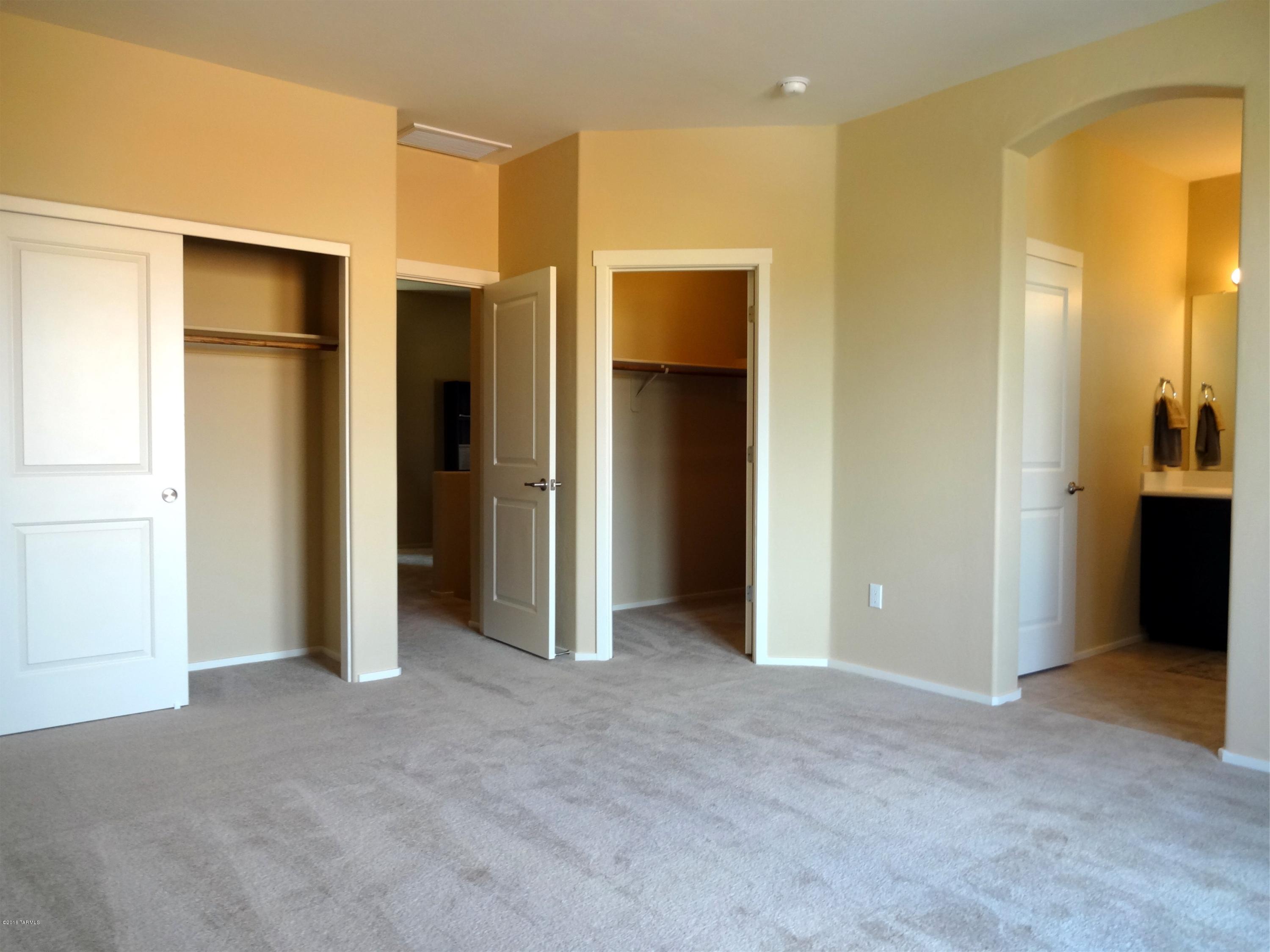 Oasis Golf Links - Residential