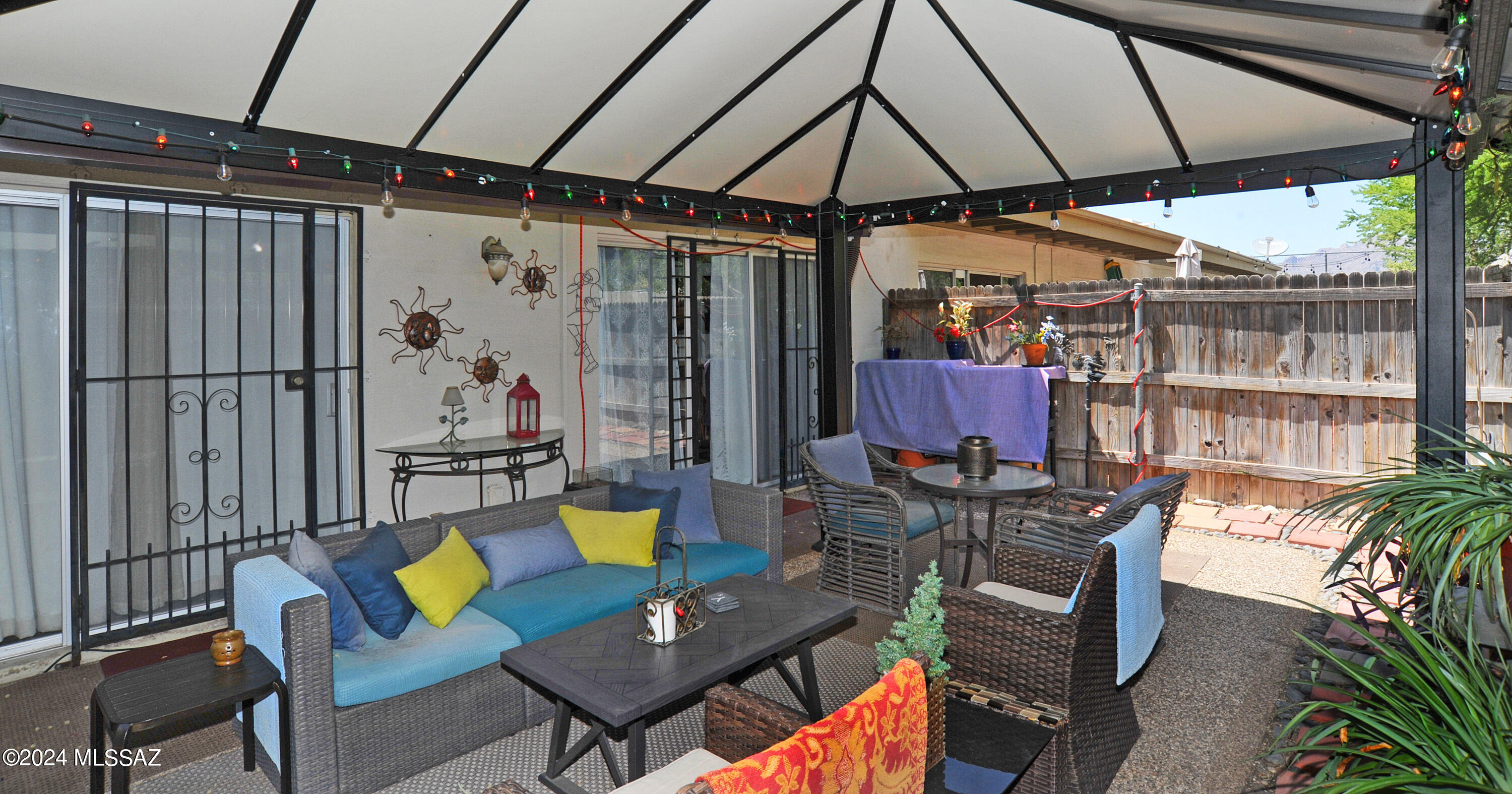 Tucson Prince Townhouses - Residential