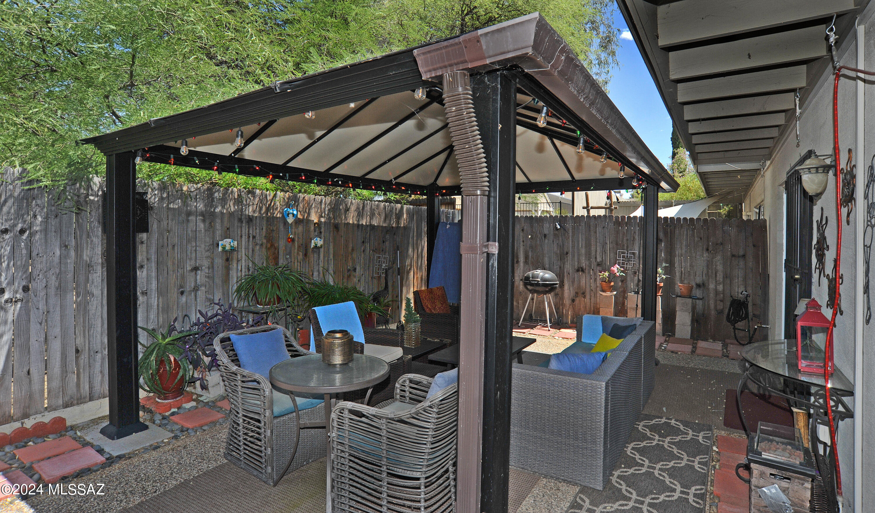 Tucson Prince Townhouses - Residential