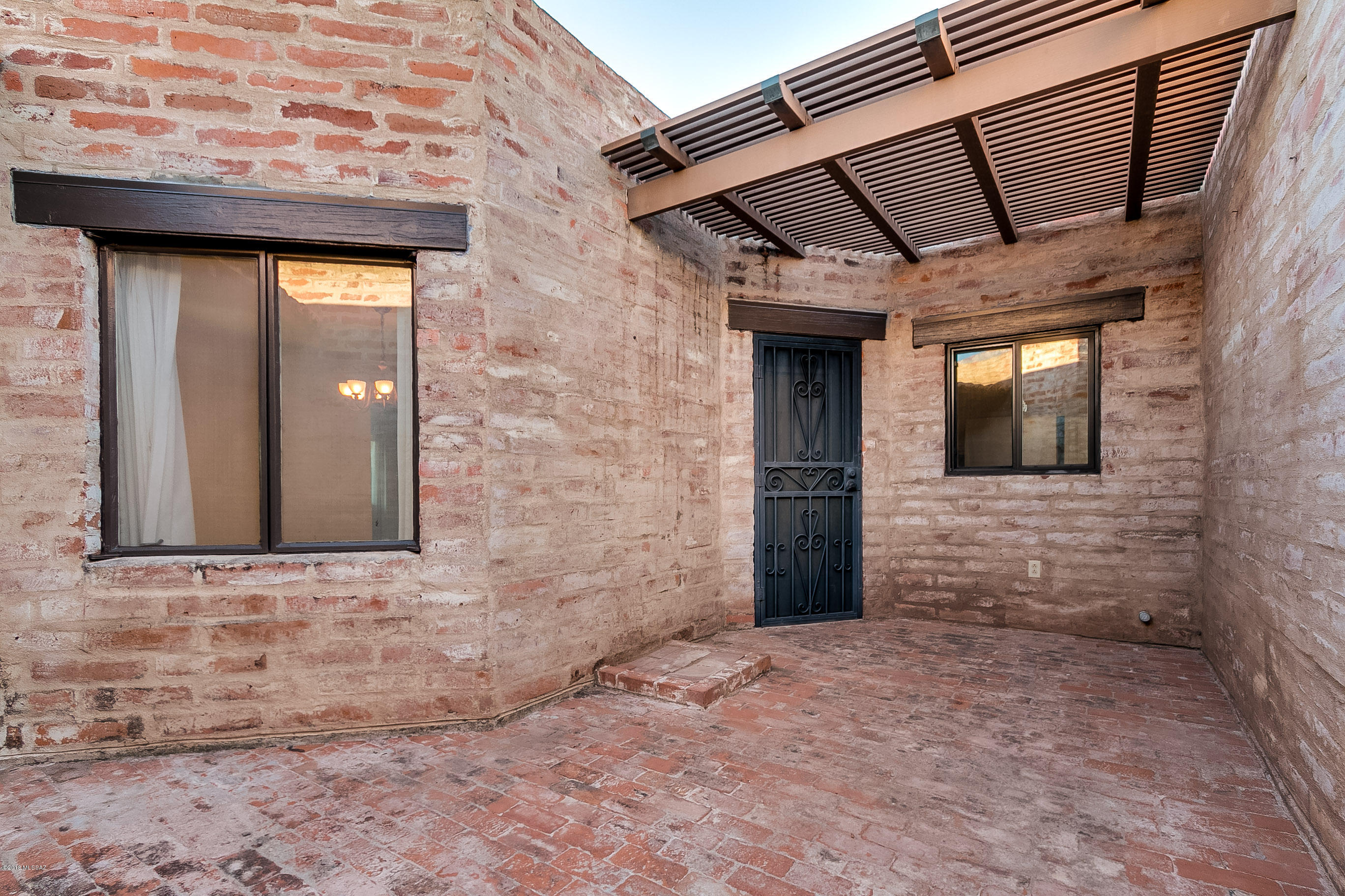 Catalina Foothills Estates 6 Th - Residential