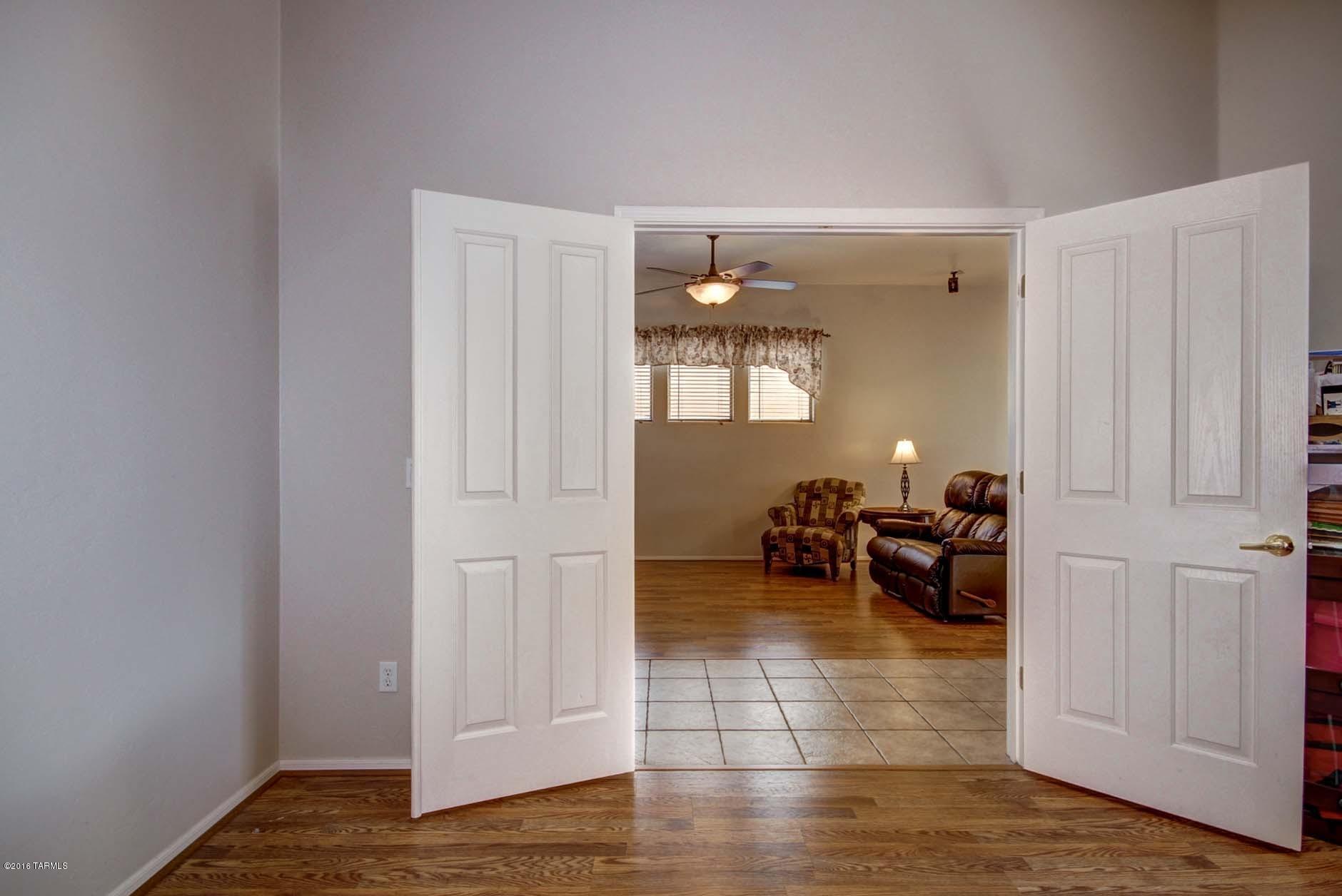 Santa Rita Shadows (1-50) - Residential
