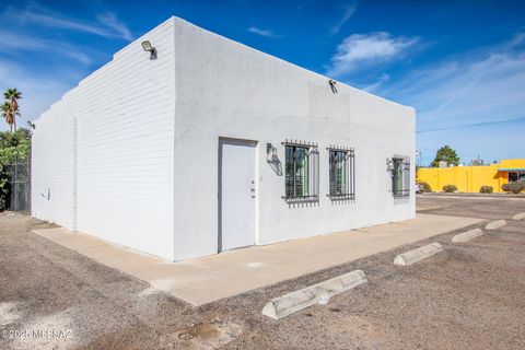 3219 N Flowing Wells Road Tucson AZ 85705