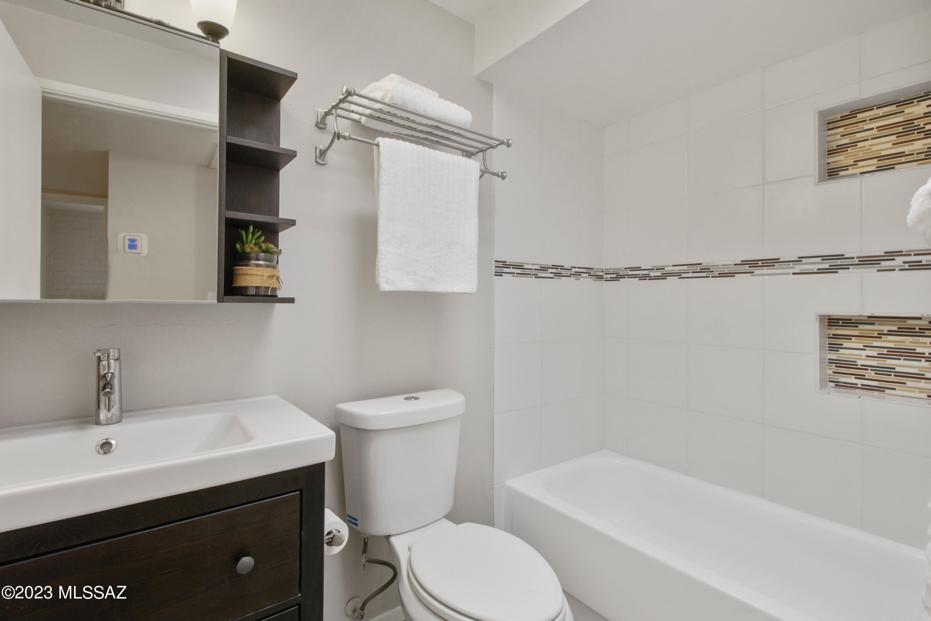 Verde Catalina Townhouses(1-149) - Residential