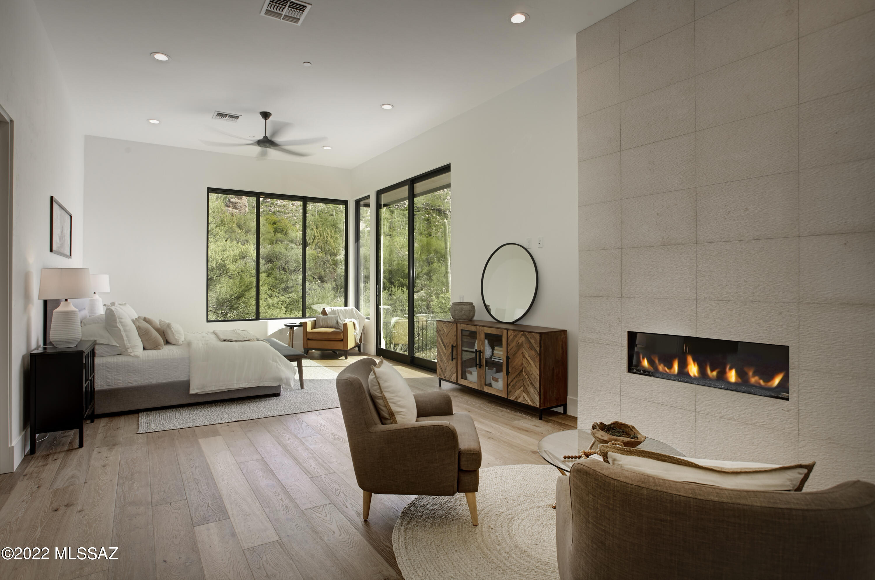 Finisterra (1-210) - Residential