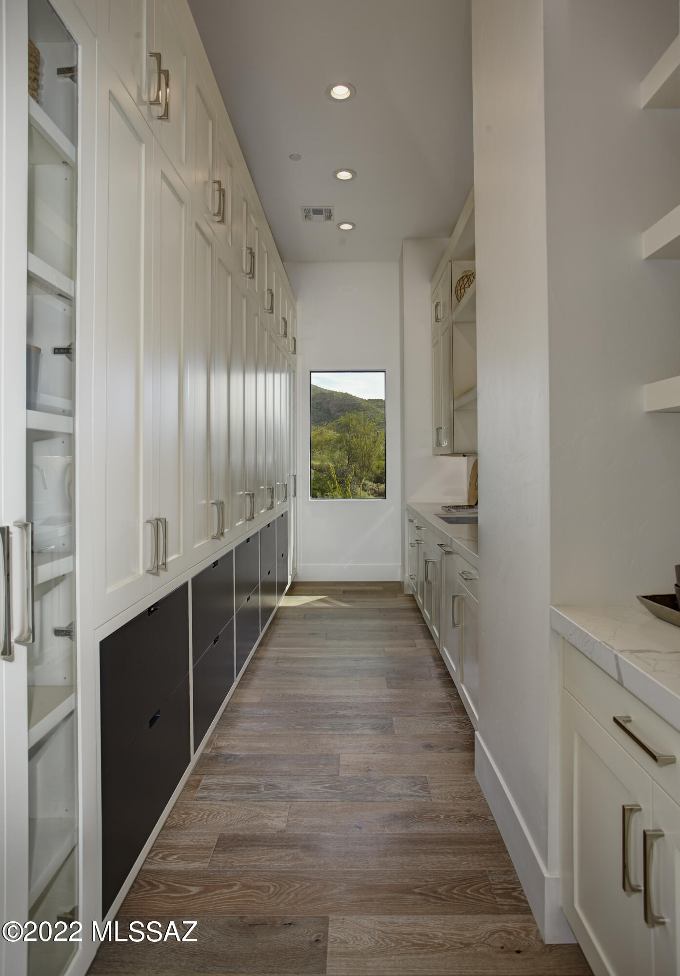 Finisterra (1-210) - Residential