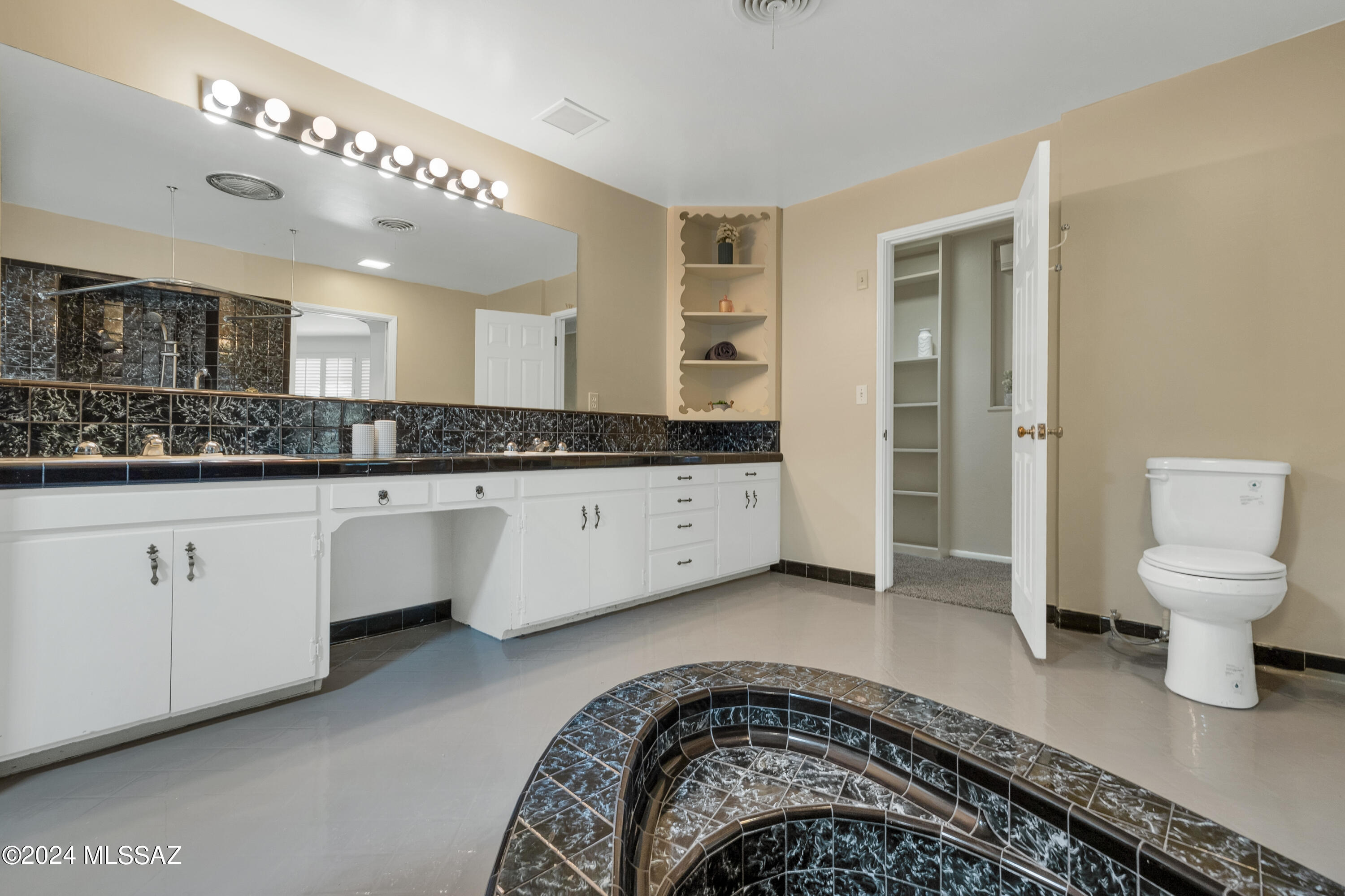 Casas Adobes Estates NO. 2-A Resub. - Residential