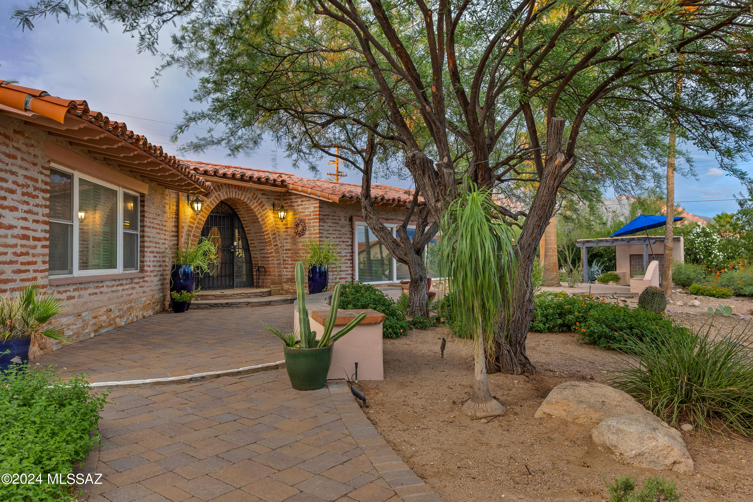Casas Adobes Estates NO. 2-A Resub. - Residential