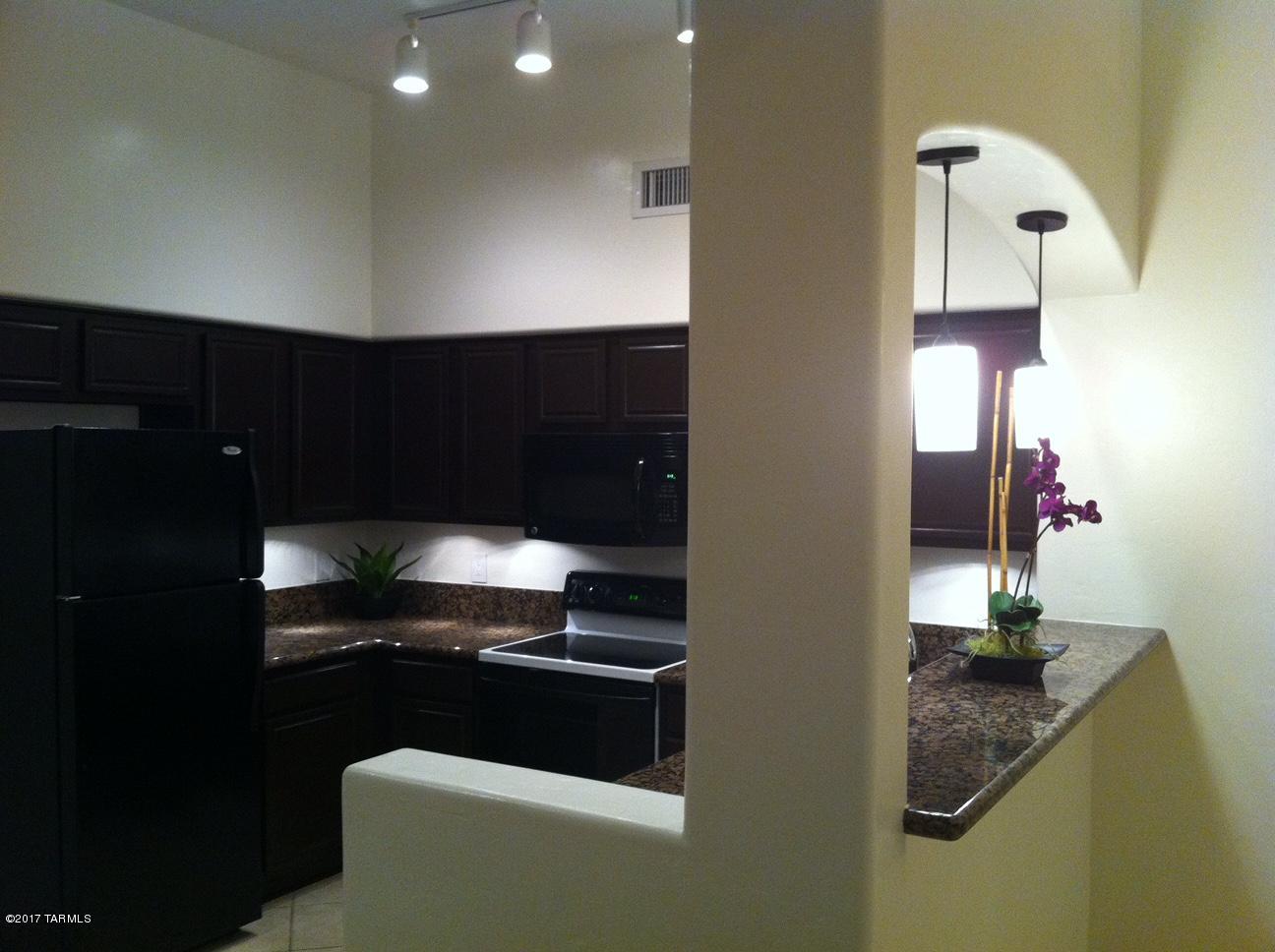 Rancho Esperero (1-343) - Residential Lease