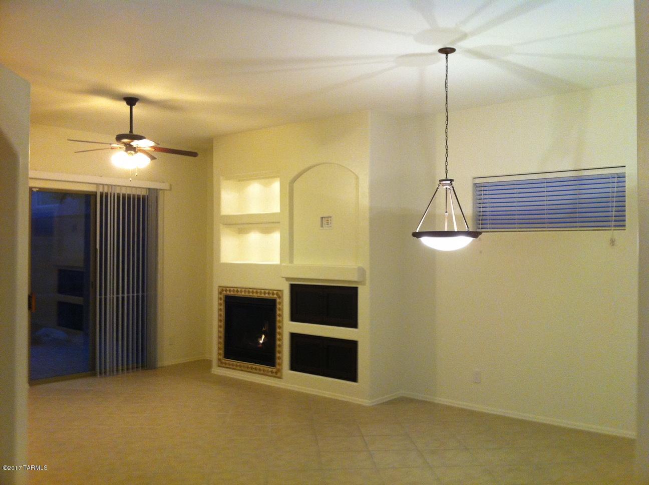 Rancho Esperero (1-343) - Residential Lease