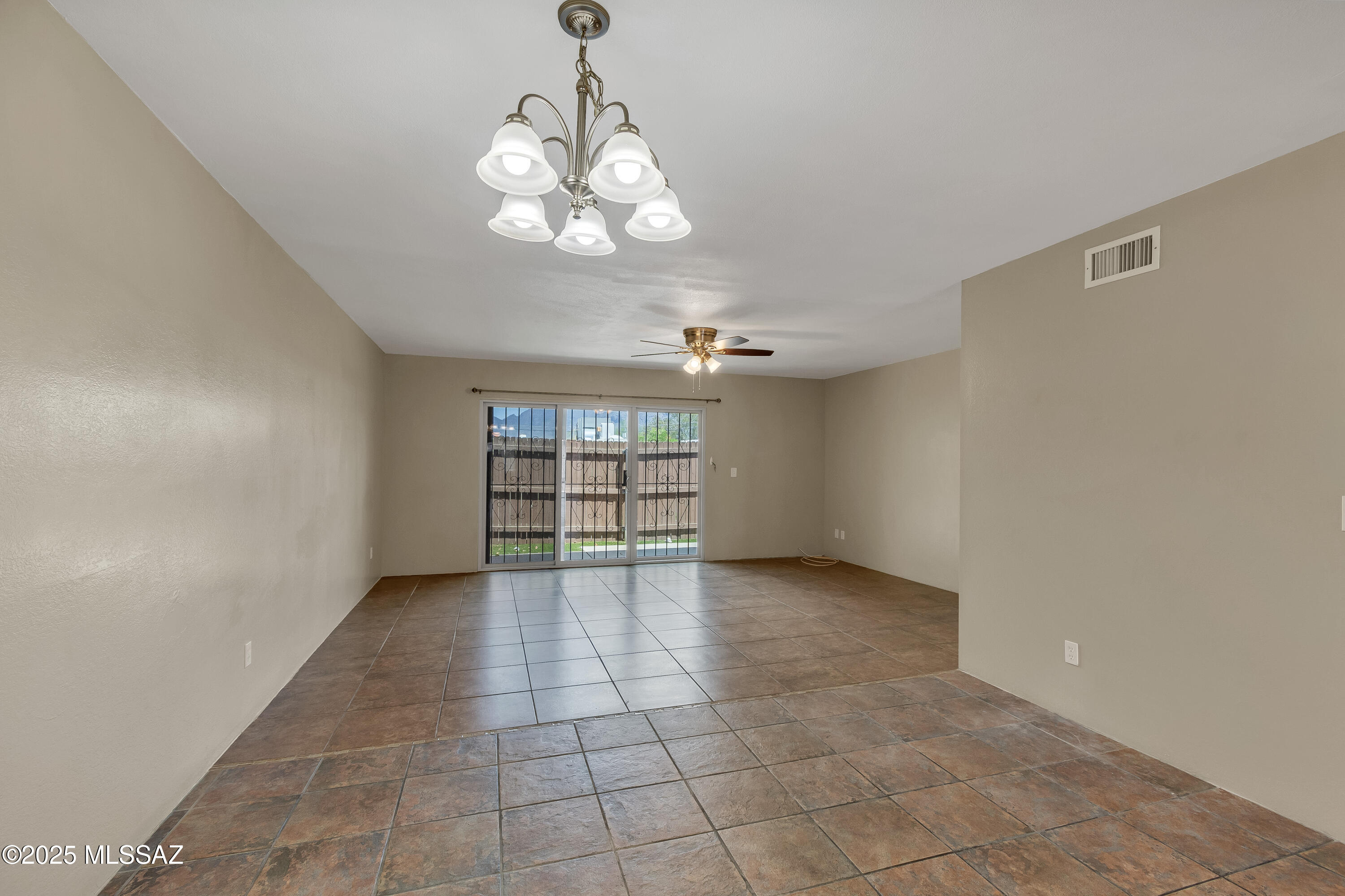 2525 E Prince Road 58