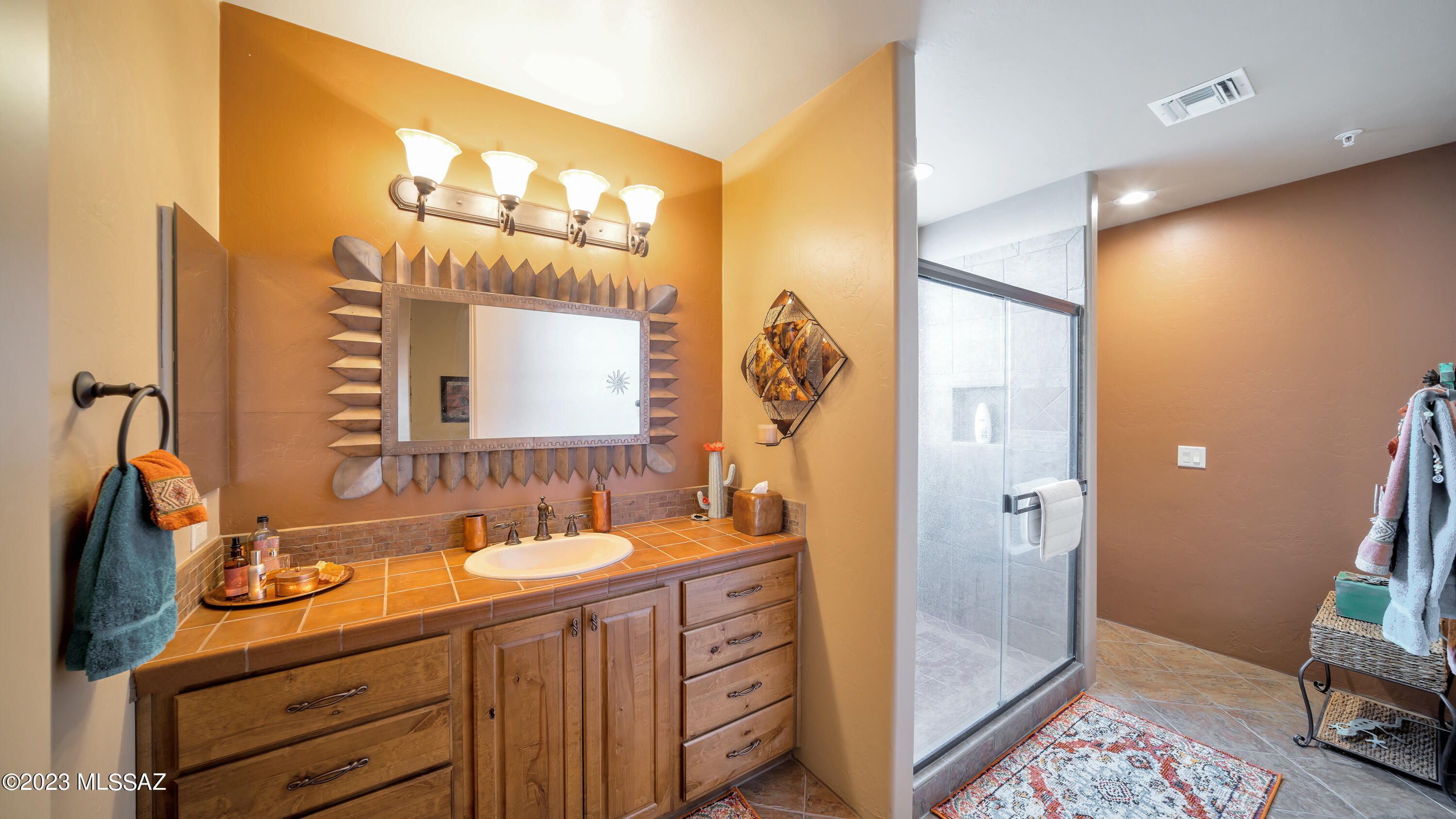 Solar Del Viejo (1-81) - Residential