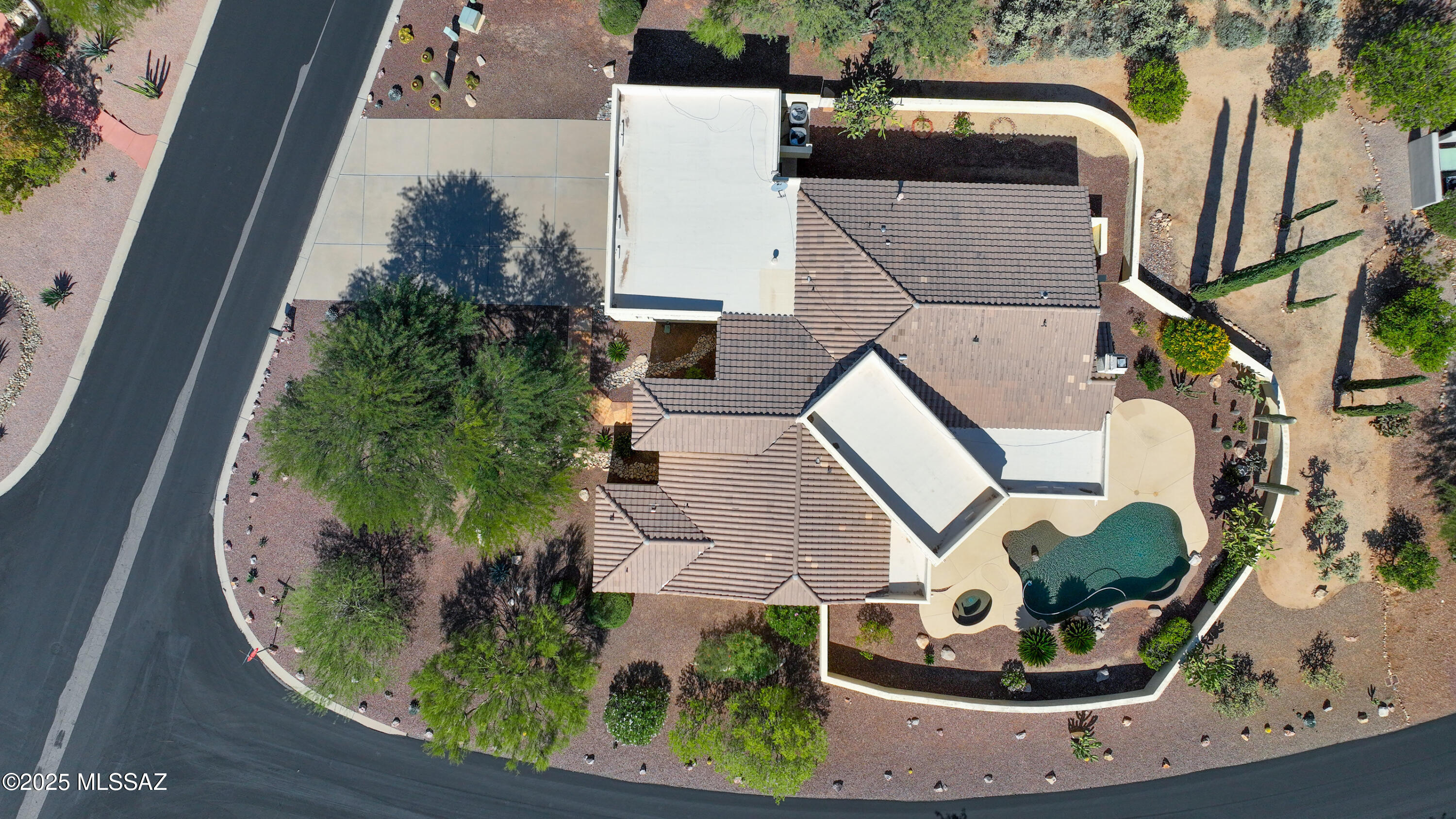 12510 N Piping Rock Road