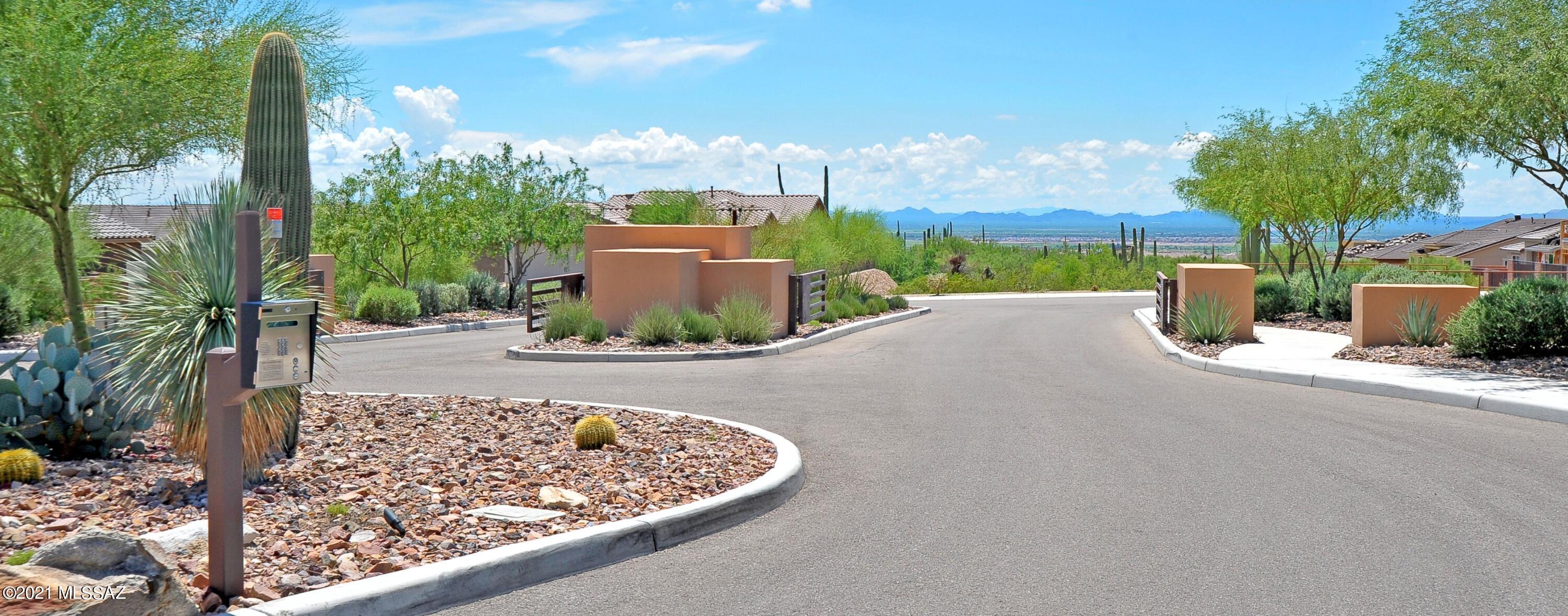 Blue Agave At Dove Mountain - Residential