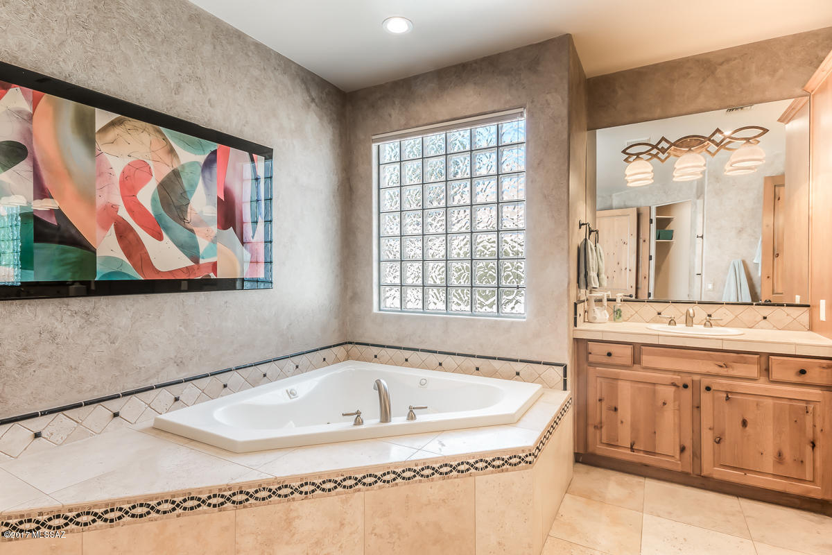 Sabino Mountain (1-290) - Residential