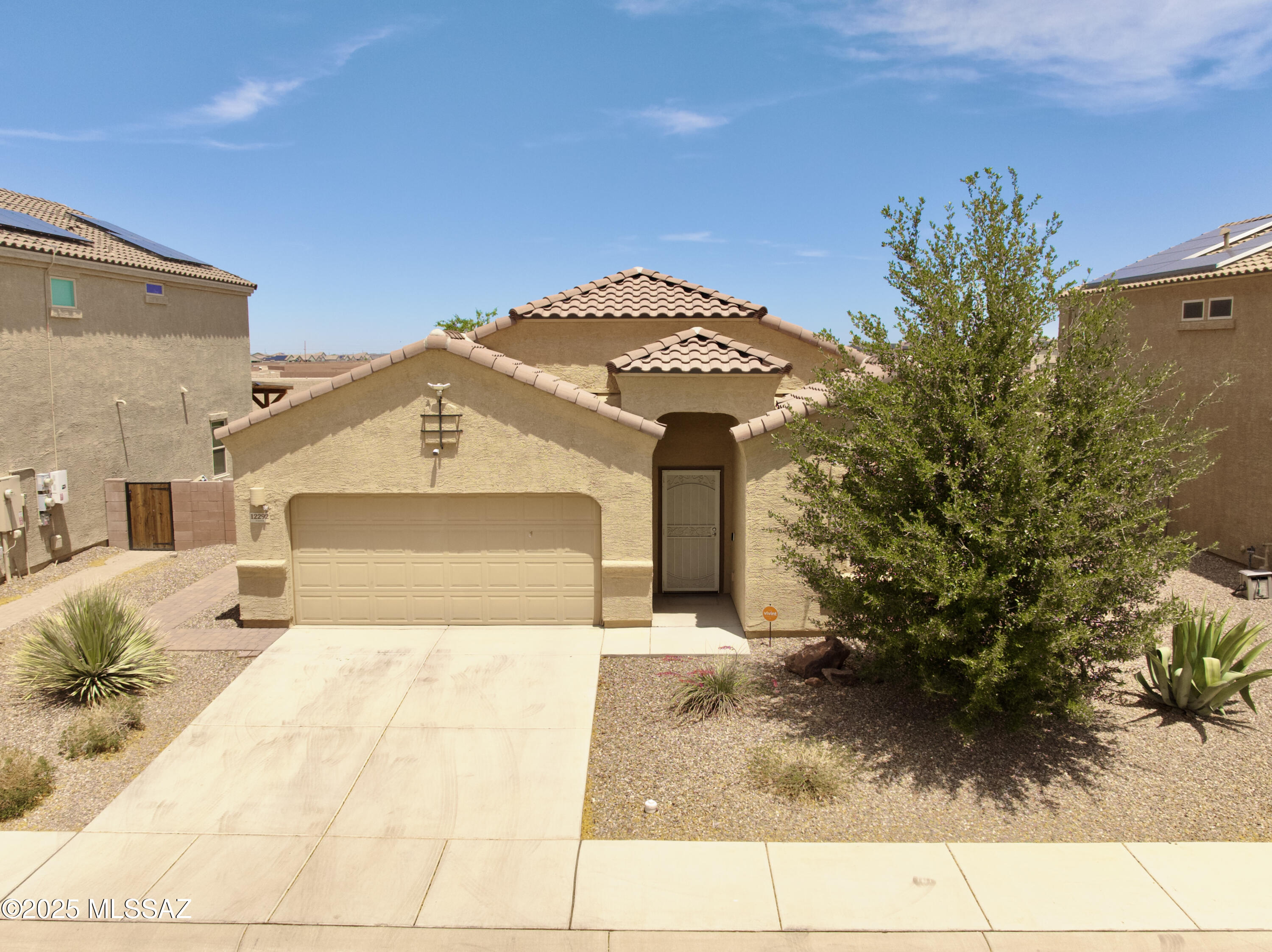 12292 W Fianchetto Drive