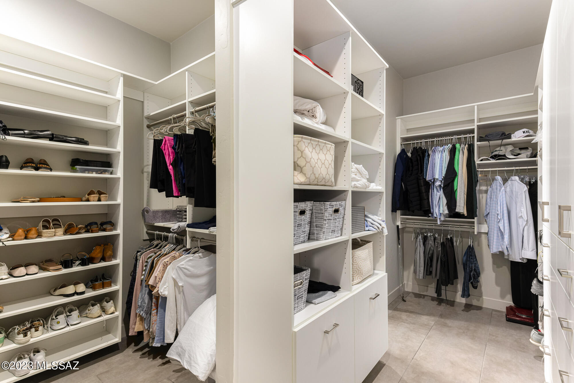 The Enclave At Stone Canyon V - Residential