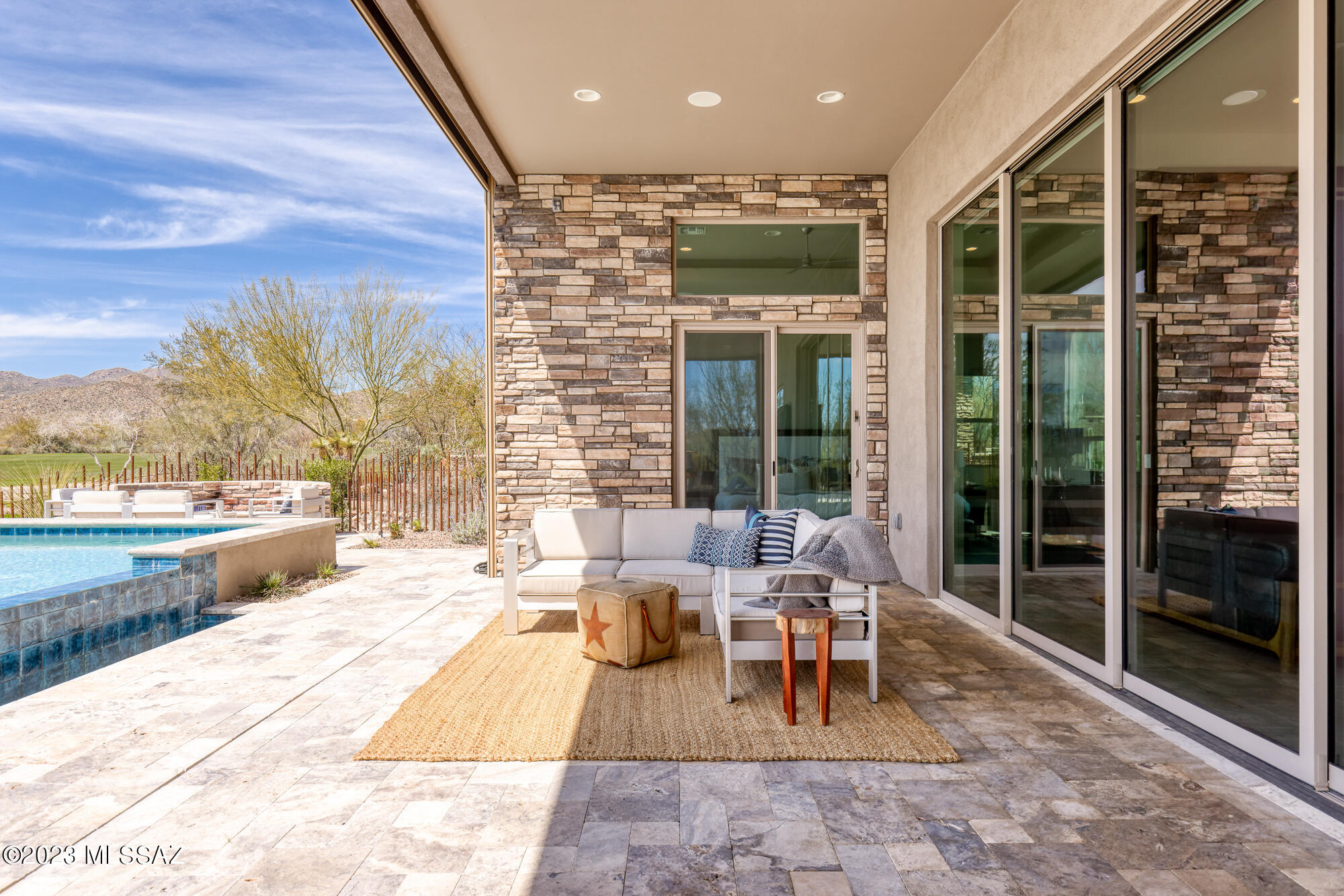 The Enclave At Stone Canyon V - Residential