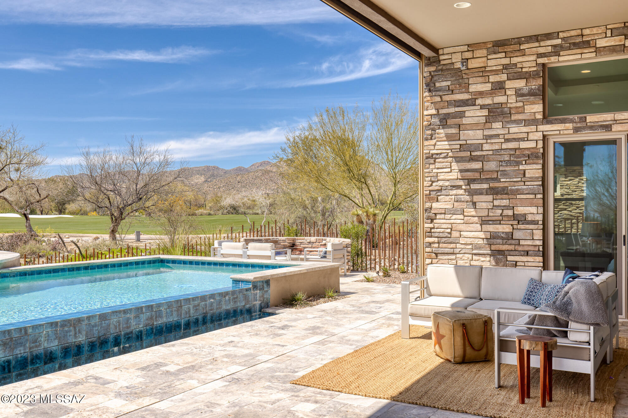 The Enclave At Stone Canyon V - Residential