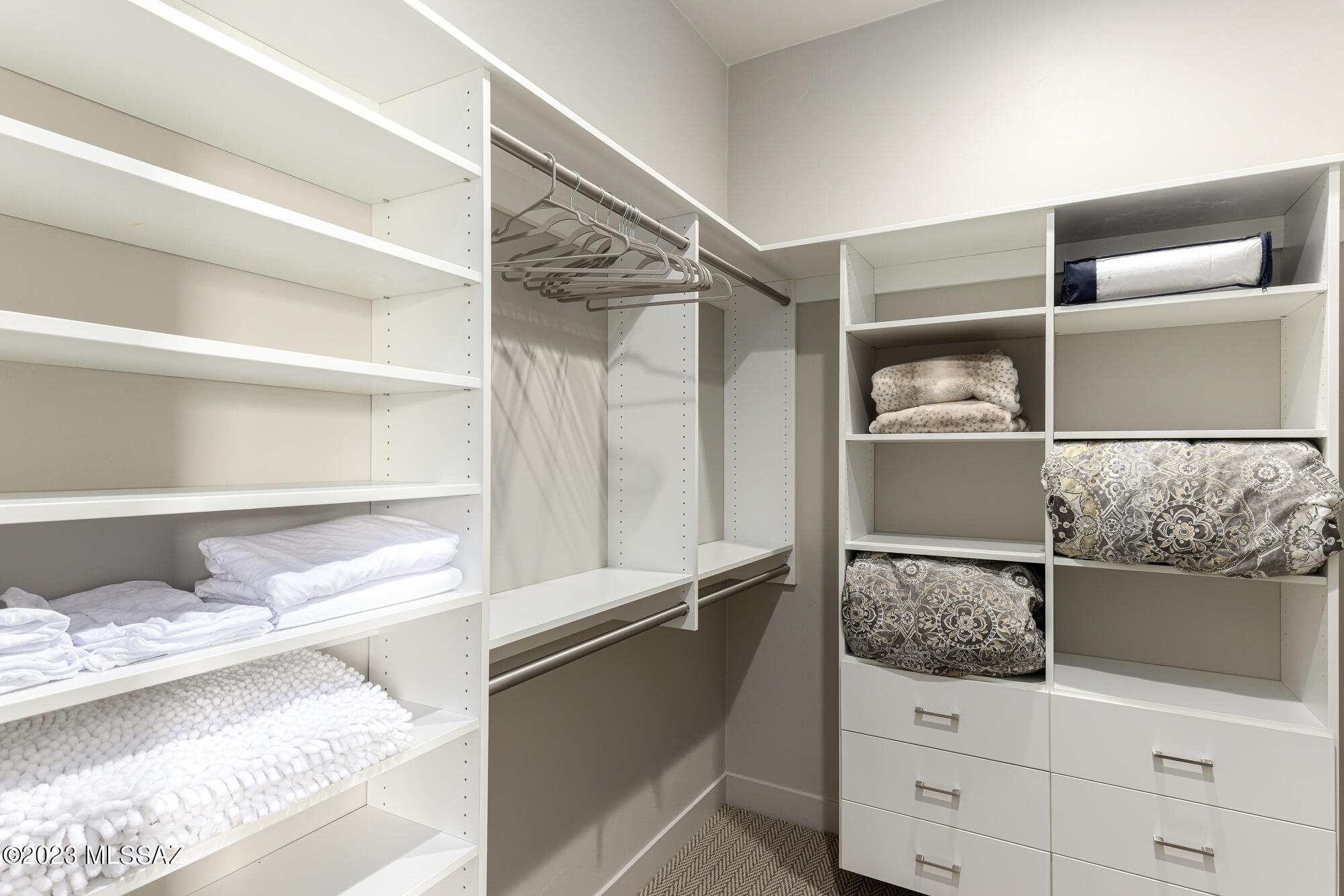 The Enclave At Stone Canyon V - Residential