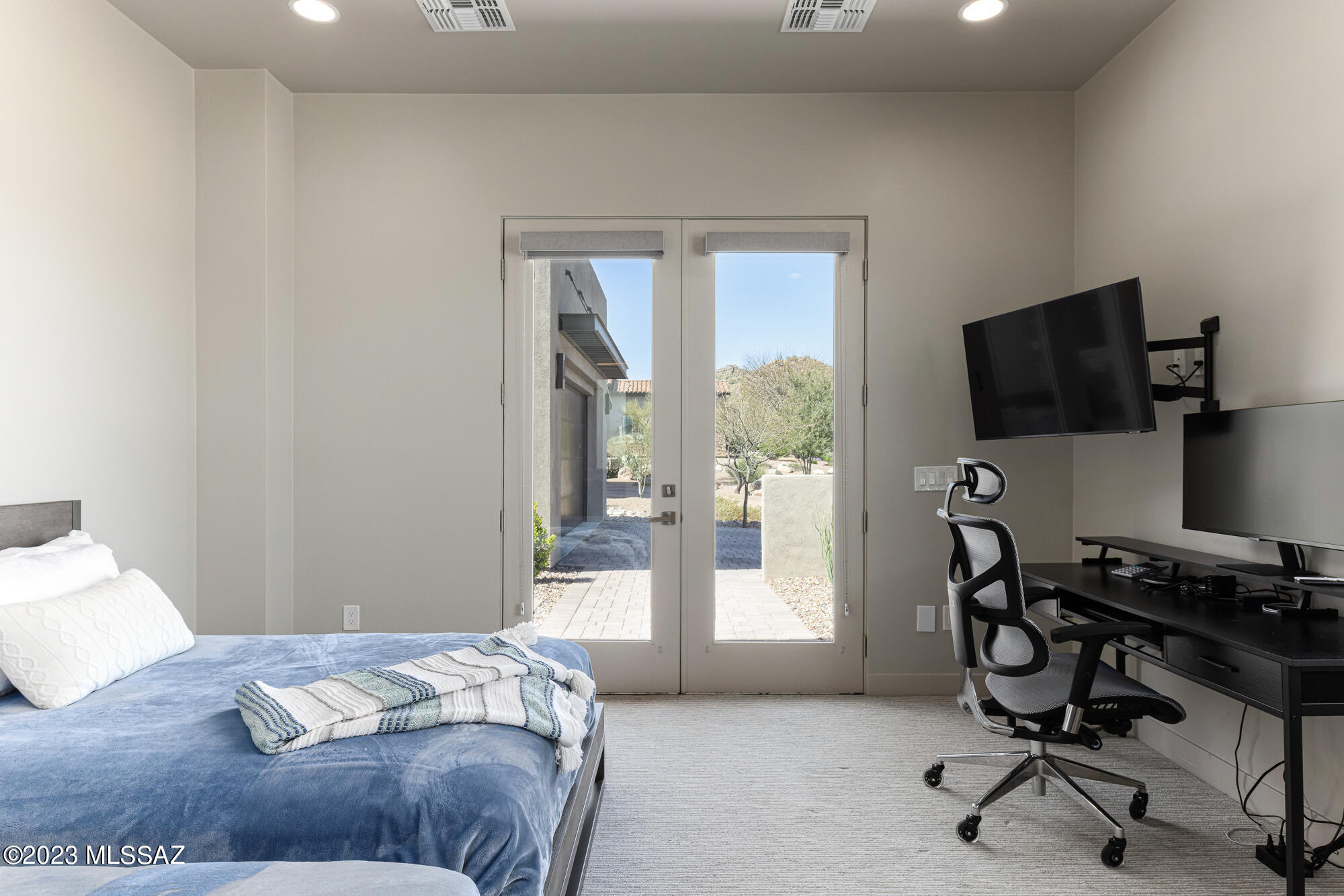 The Enclave At Stone Canyon V - Residential