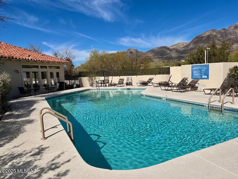Condos At La Paloma (The) - Residential