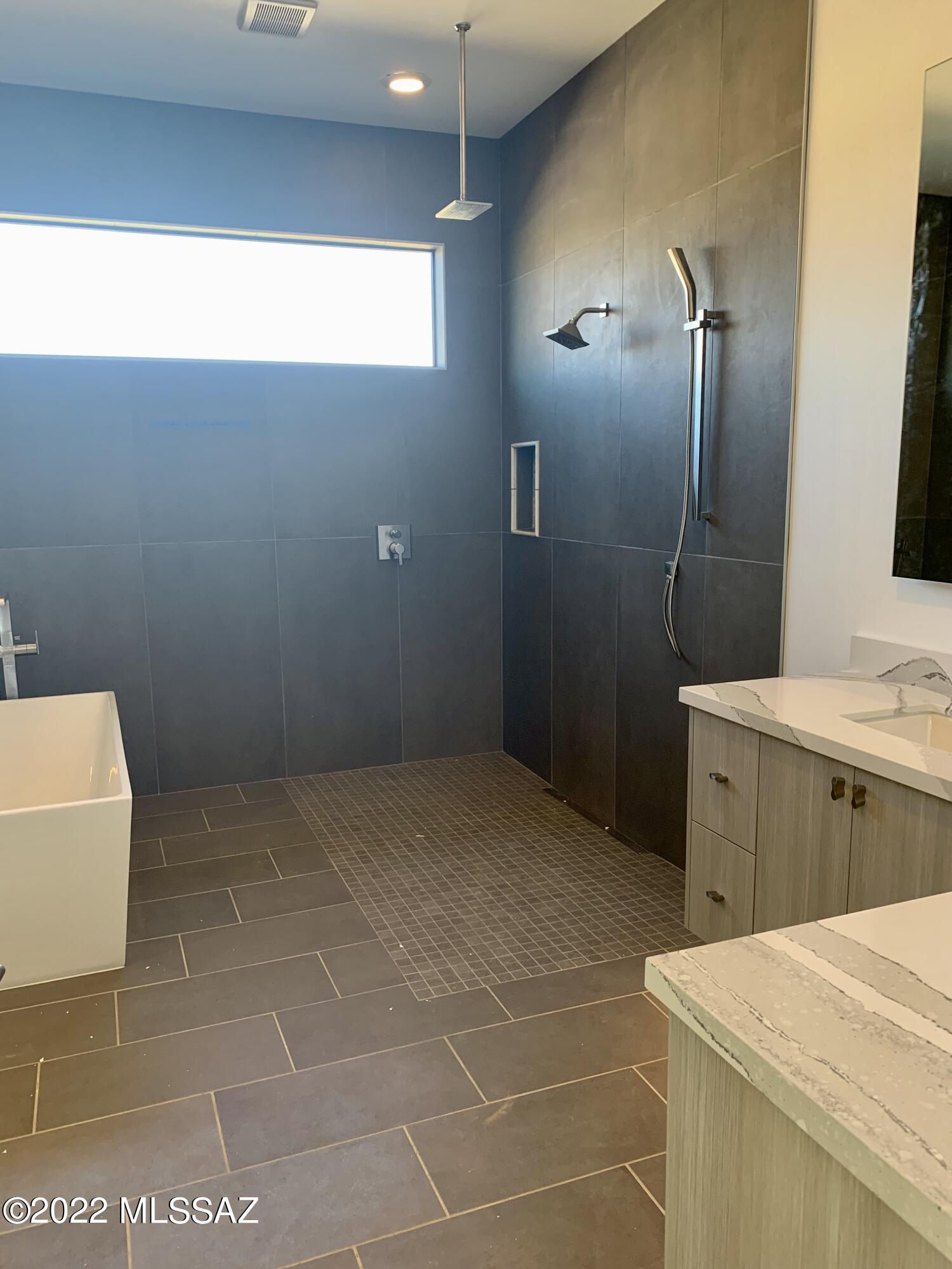 Stone Canyon VIII (486-602) - Residential