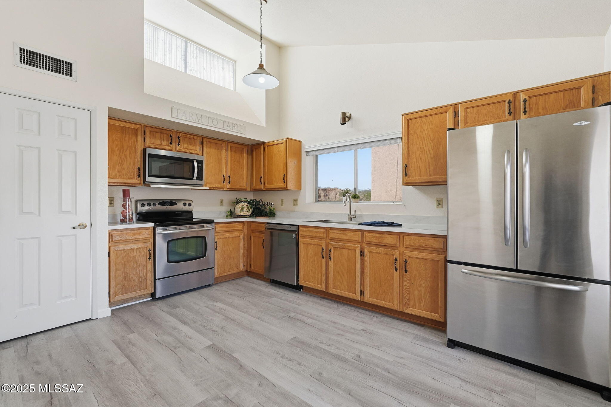 3034 S Via Del Tirol