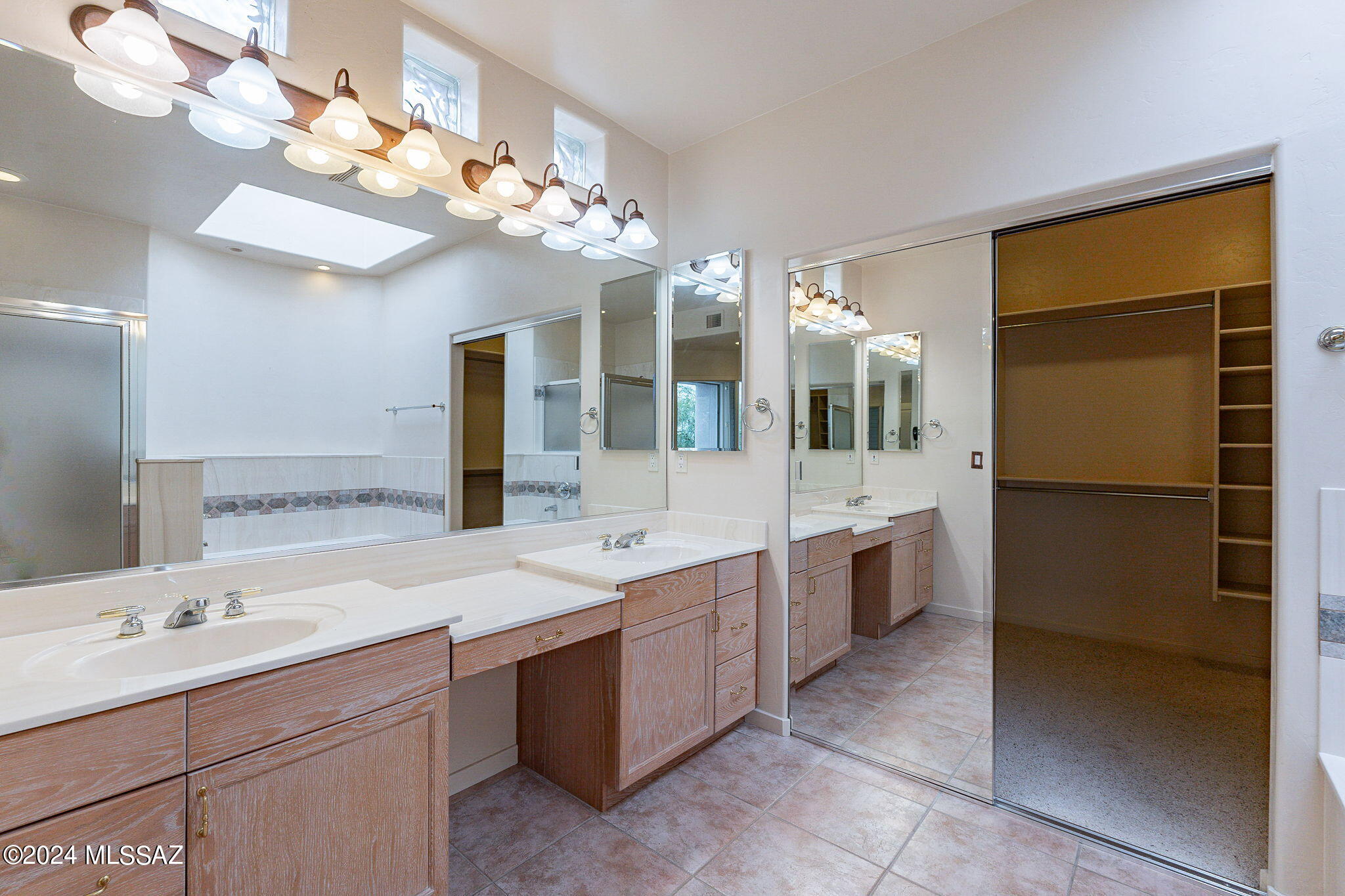 The Ridge At Ventana Canyon (1-63) - Residential