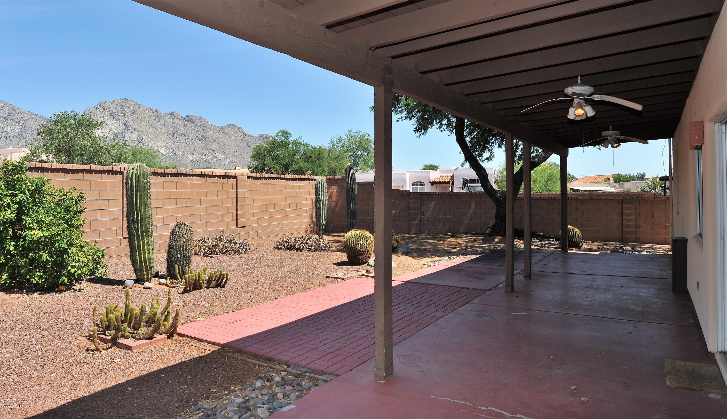 Villages Of La Canada (The) - Residential