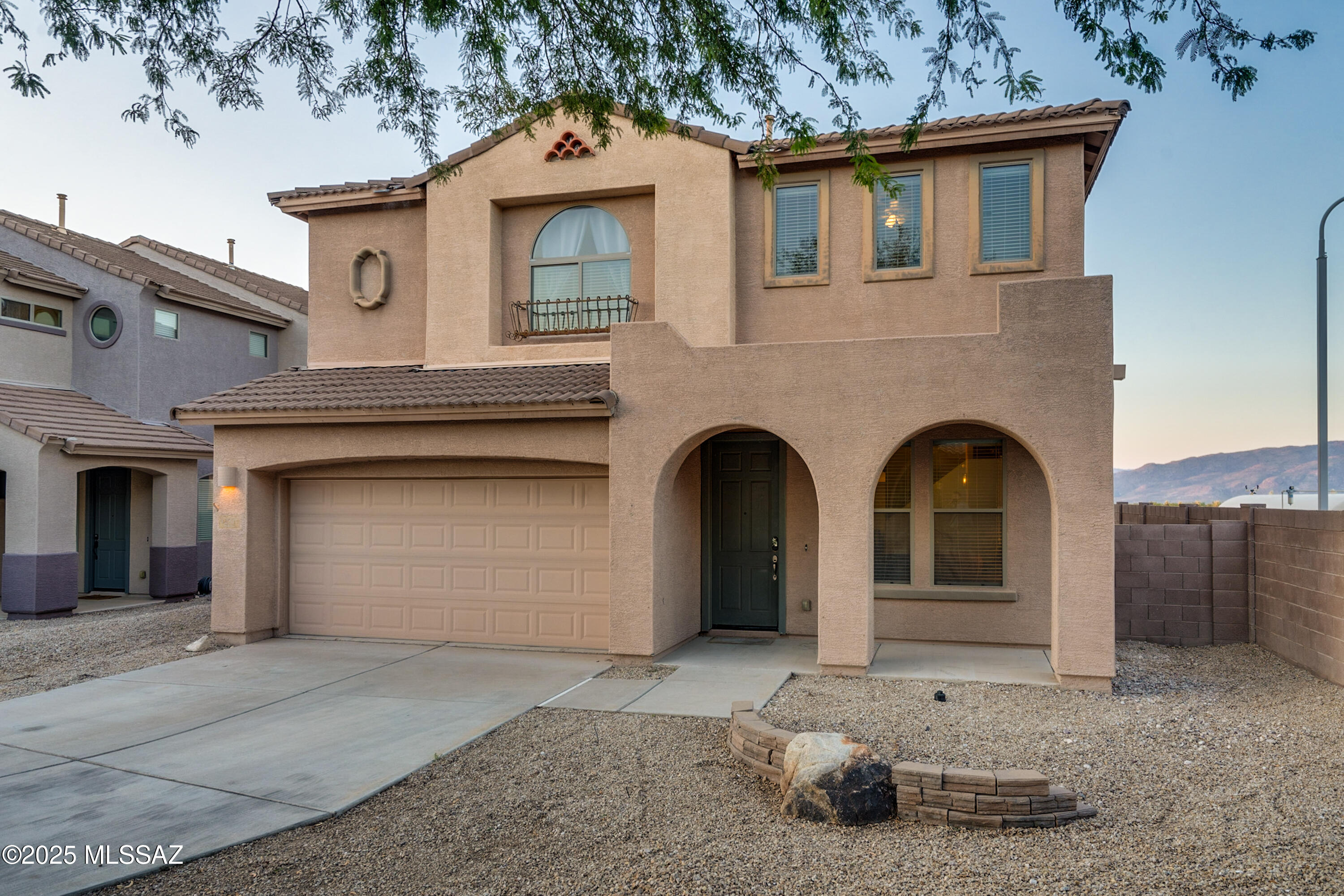 12517 E Red Iron Trail