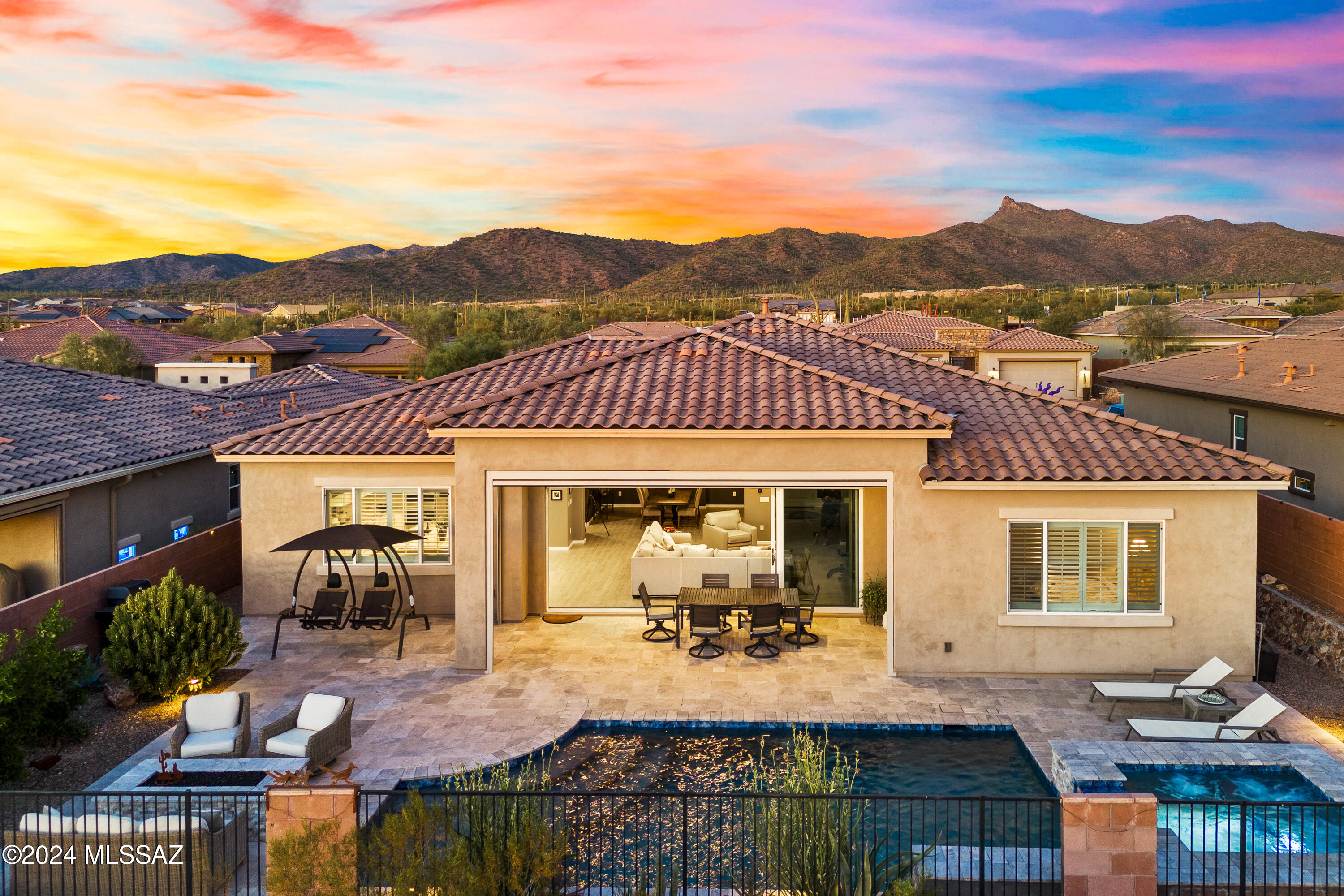 Blue Agave At Dove Mountain - Residential