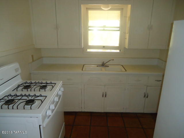 Unsubdivided - Residential Lease