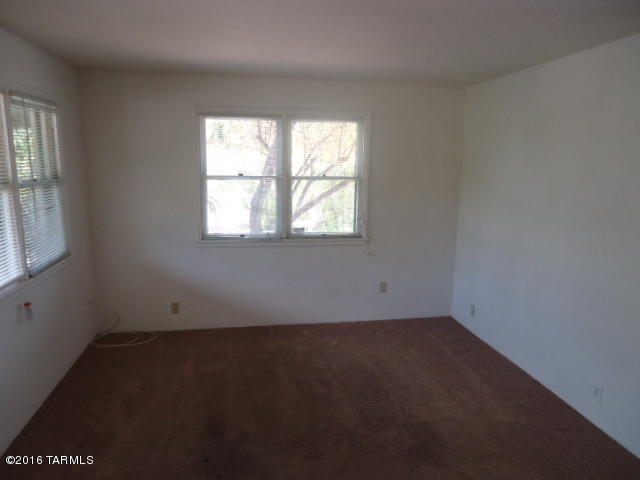 Unsubdivided - Residential Lease