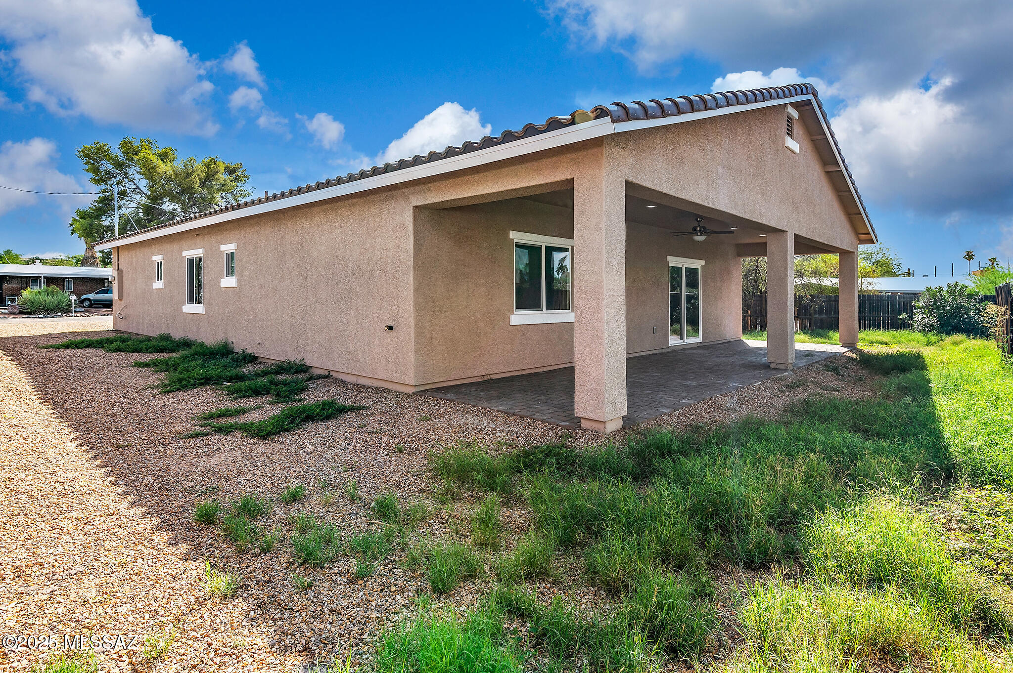 1139 W District Street