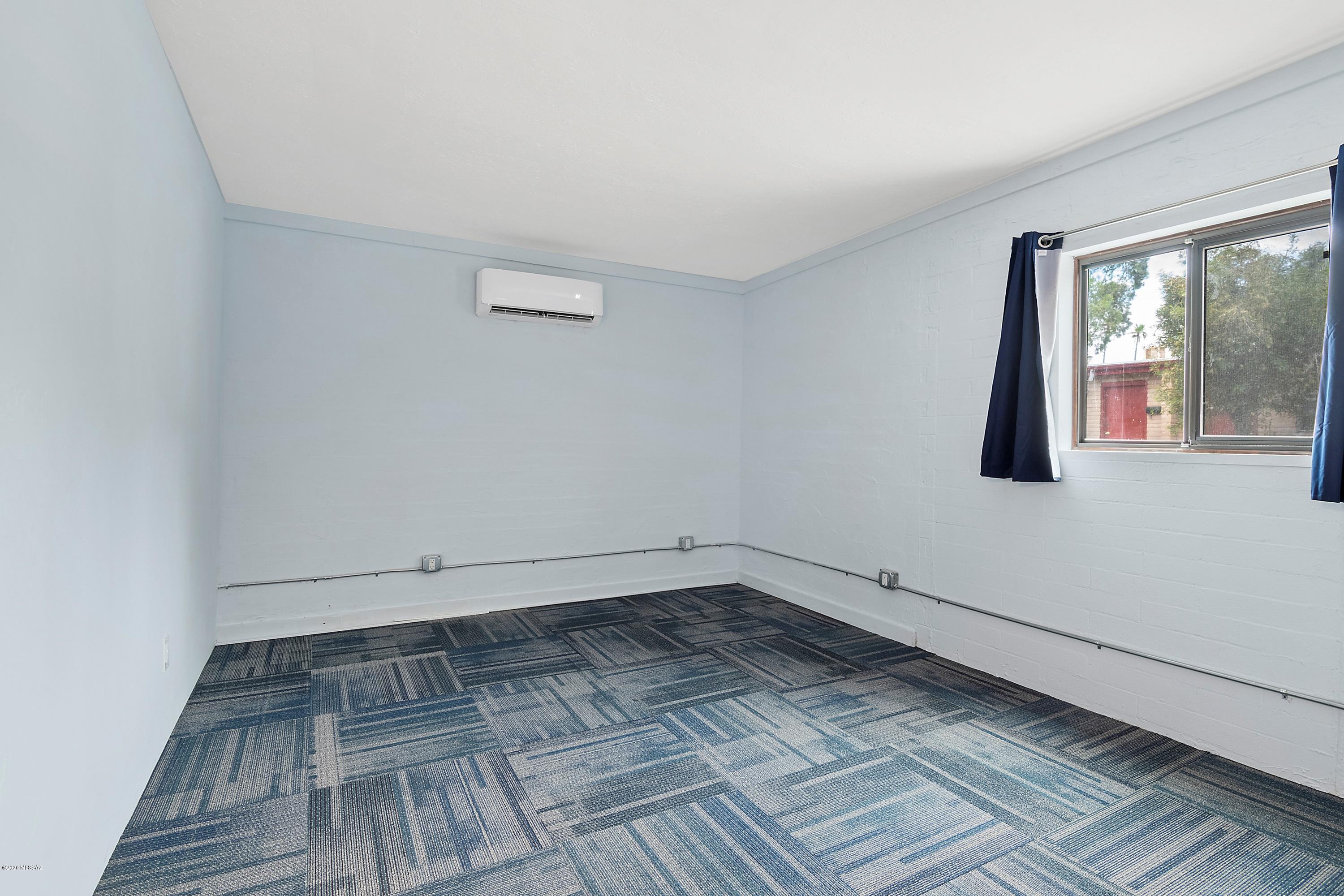 University Home Addition - Residential Lease