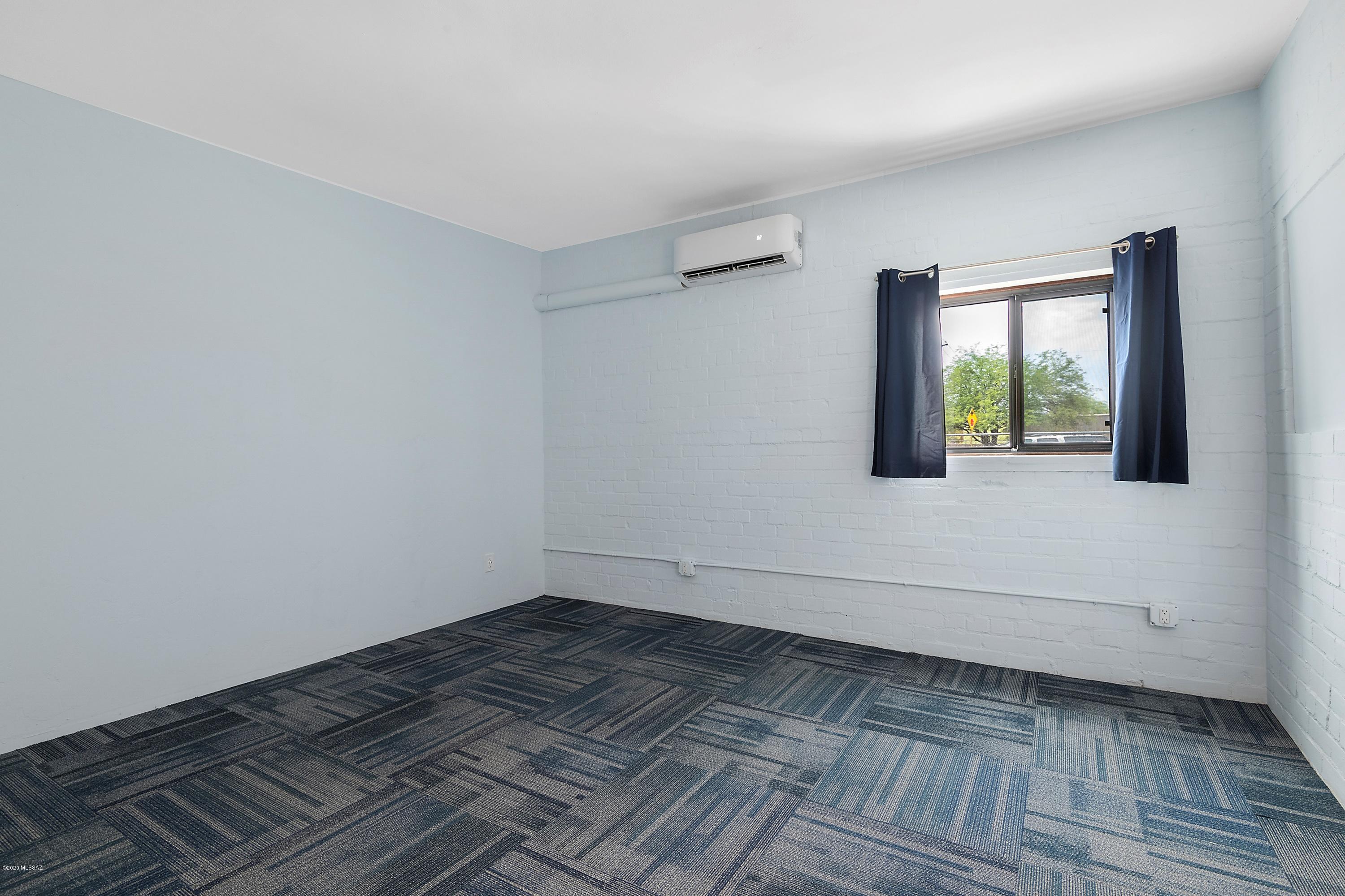 University Home Addition - Residential Lease