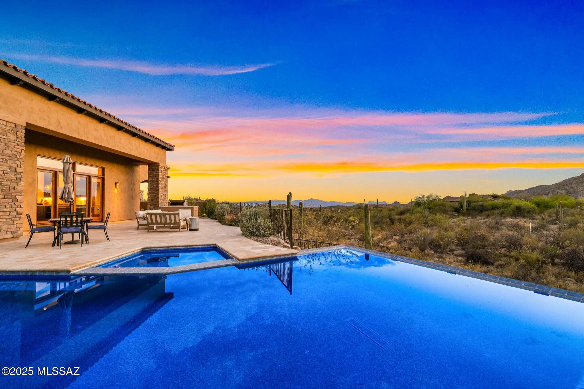 14623 N Shaded Stone Place