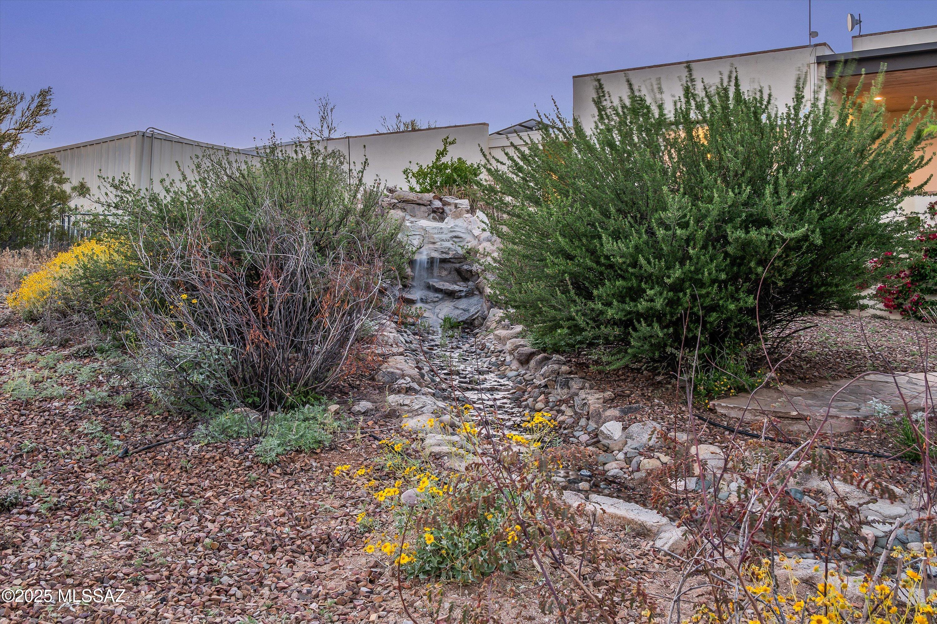 La Cholla Airpark - Residential