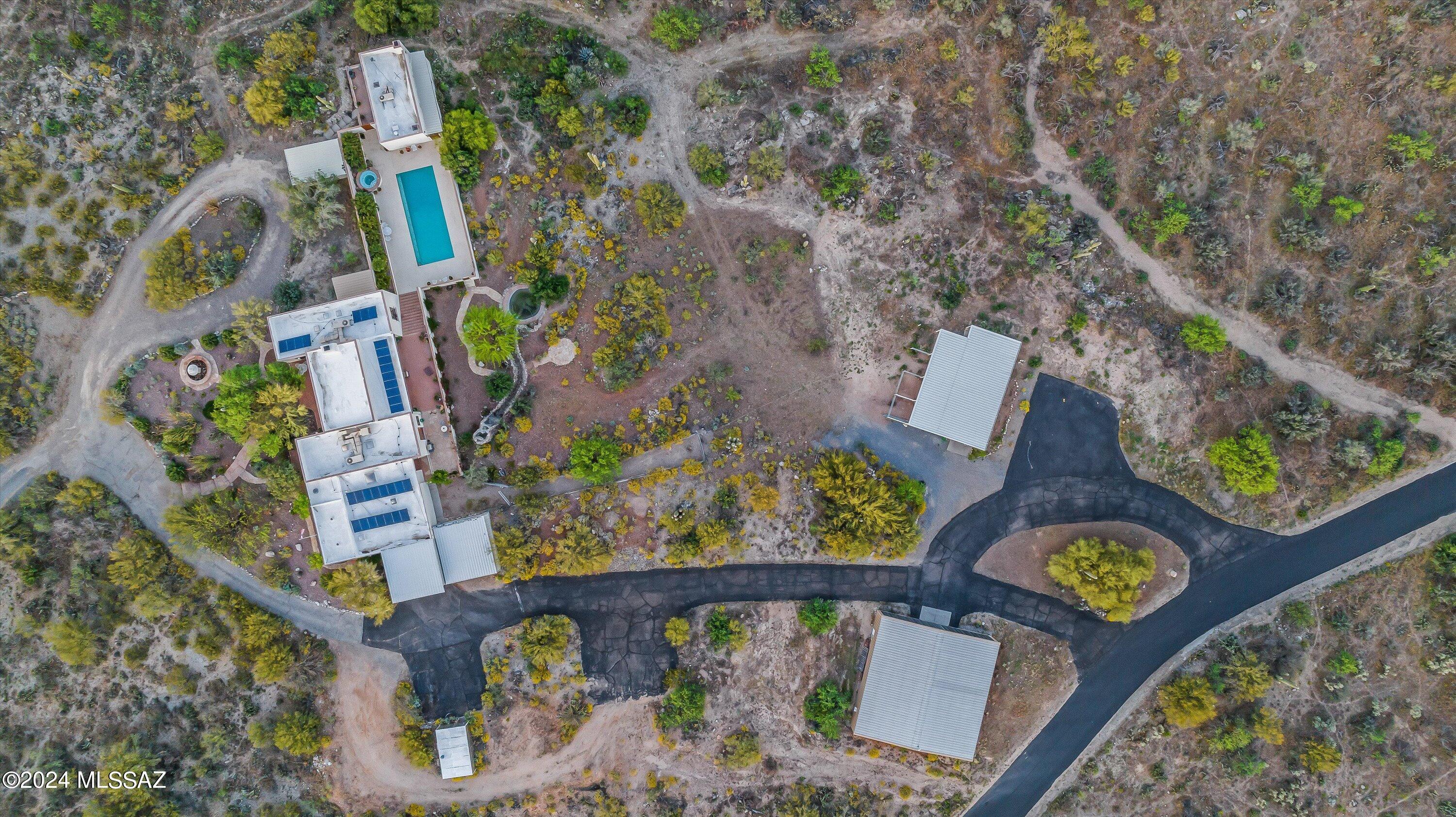 La Cholla Airpark - Residential