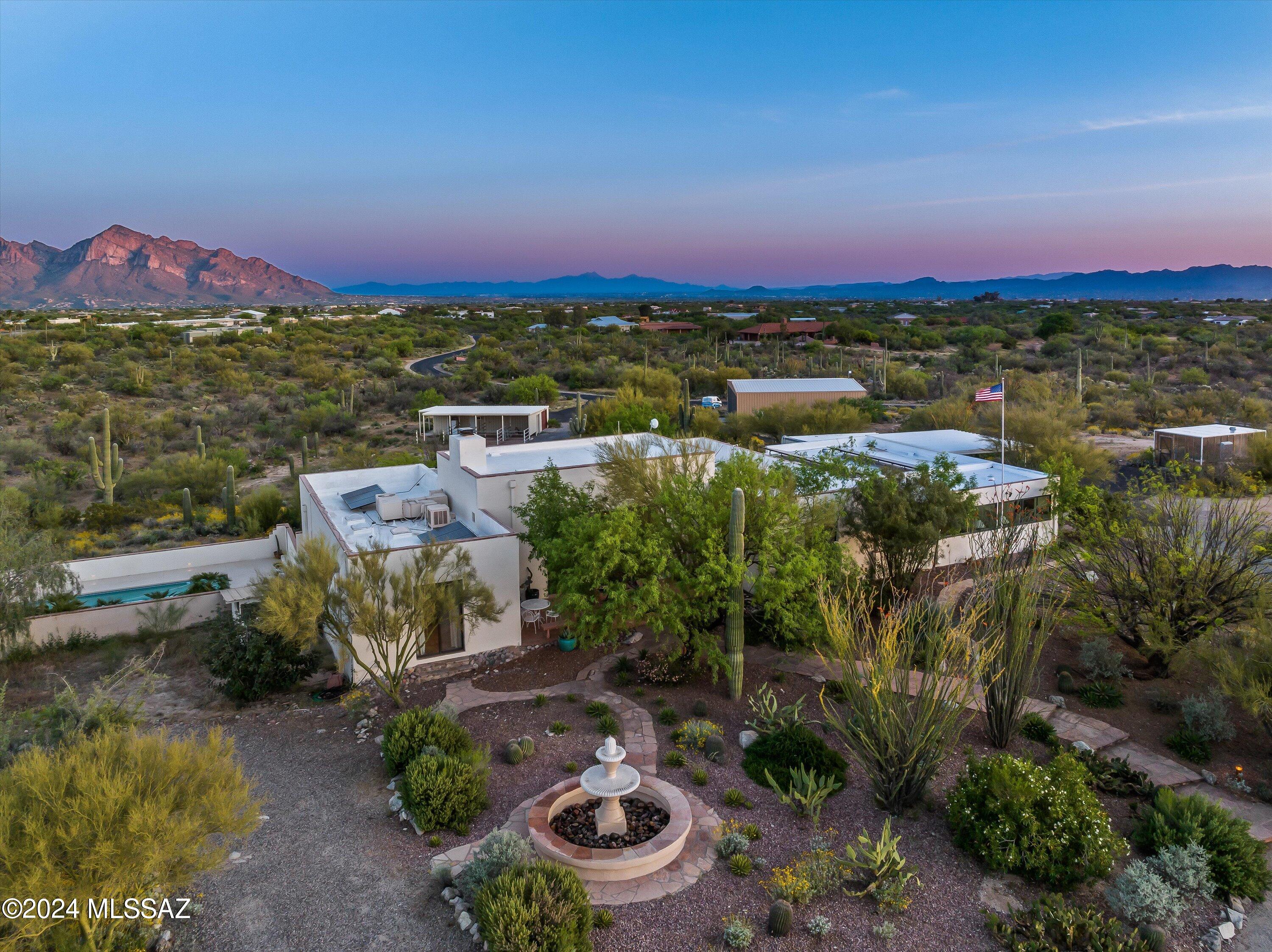 La Cholla Airpark - Residential