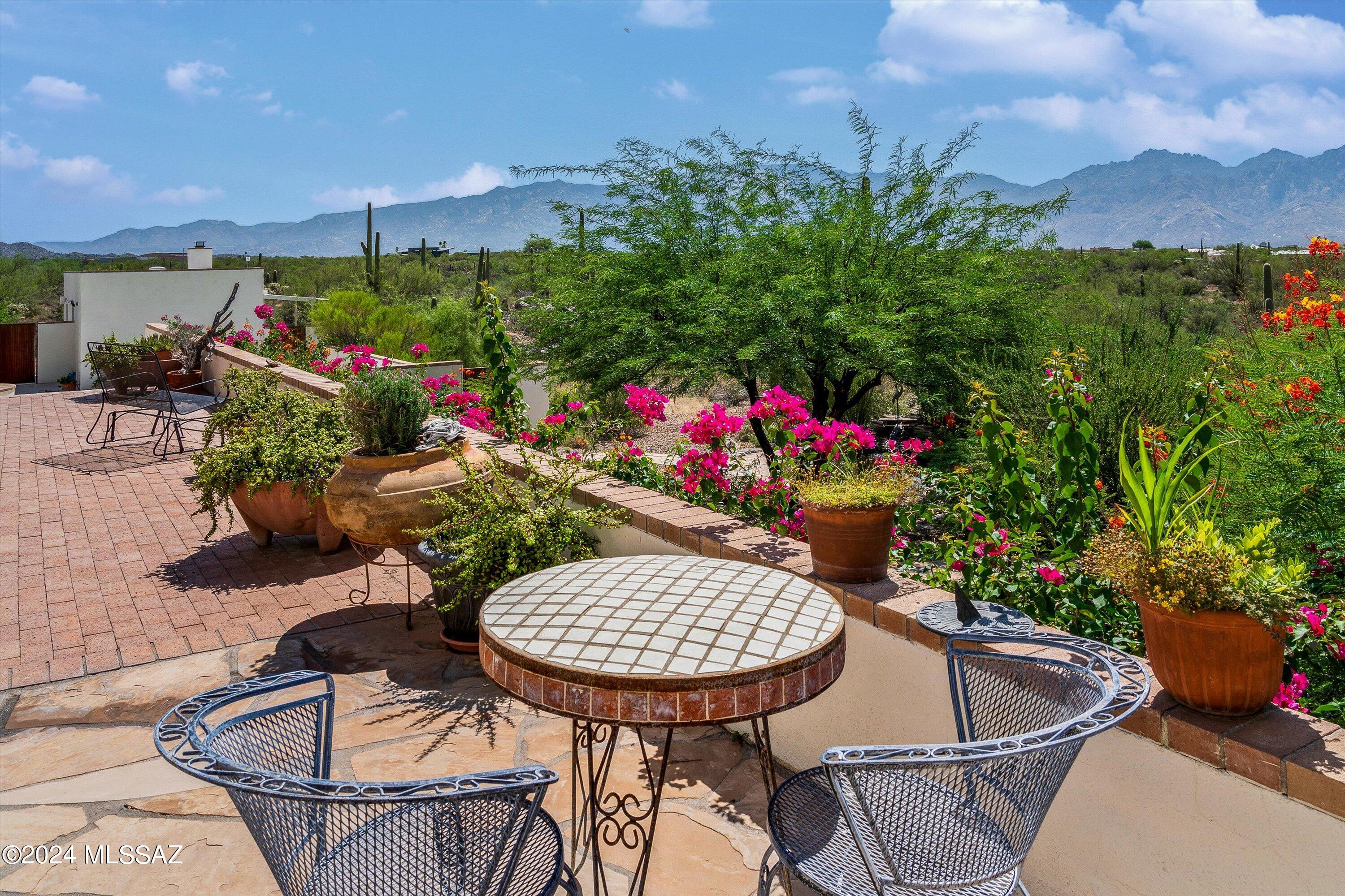 La Cholla Airpark - Residential