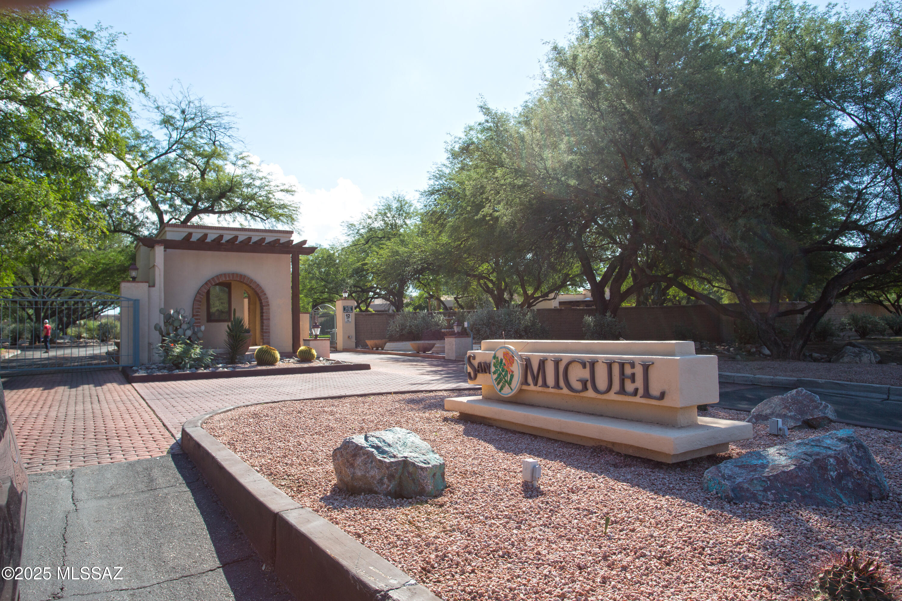 San Miguel (1-40) - Residential