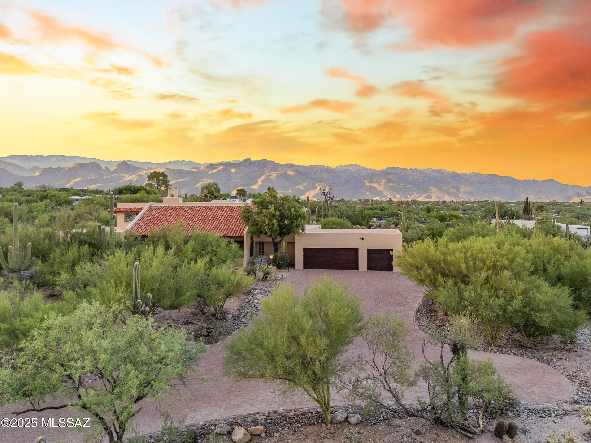 9993 E Morrill Way
