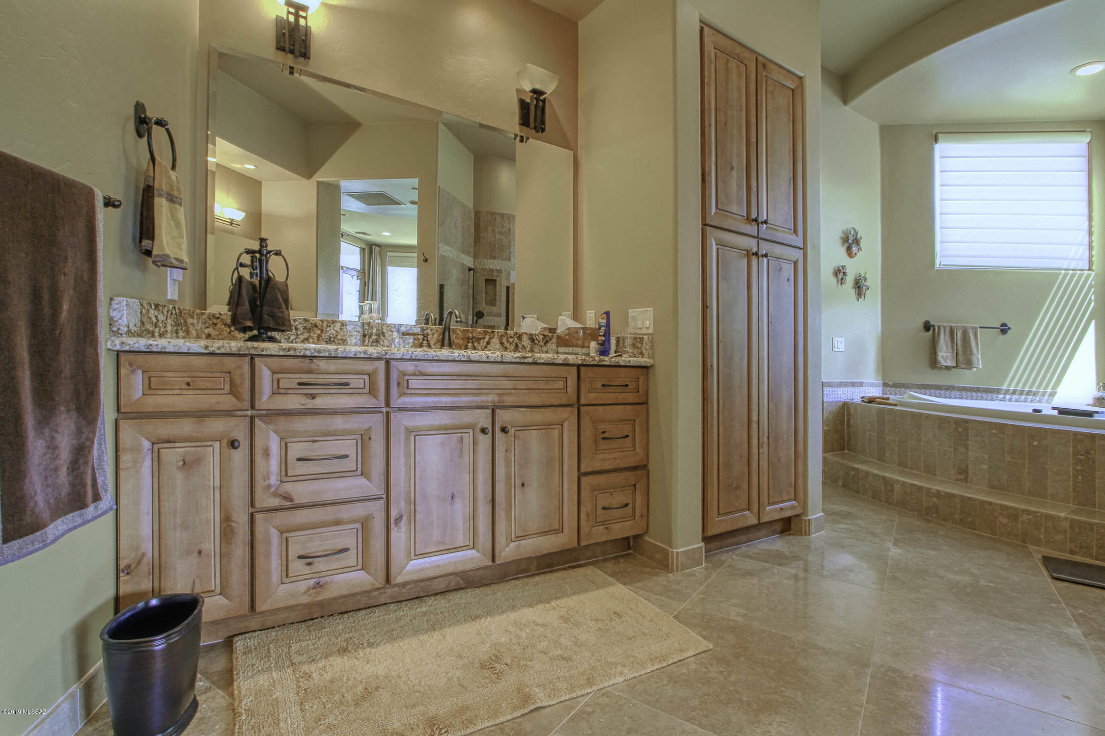 Canyon Pass III At Dove Mountain (111-181) - Residential