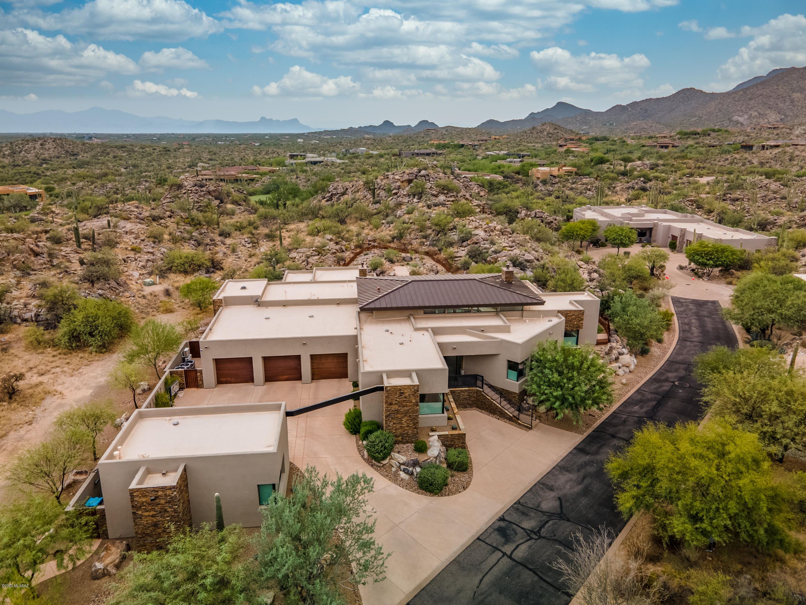 Stone Canyon II - Residential